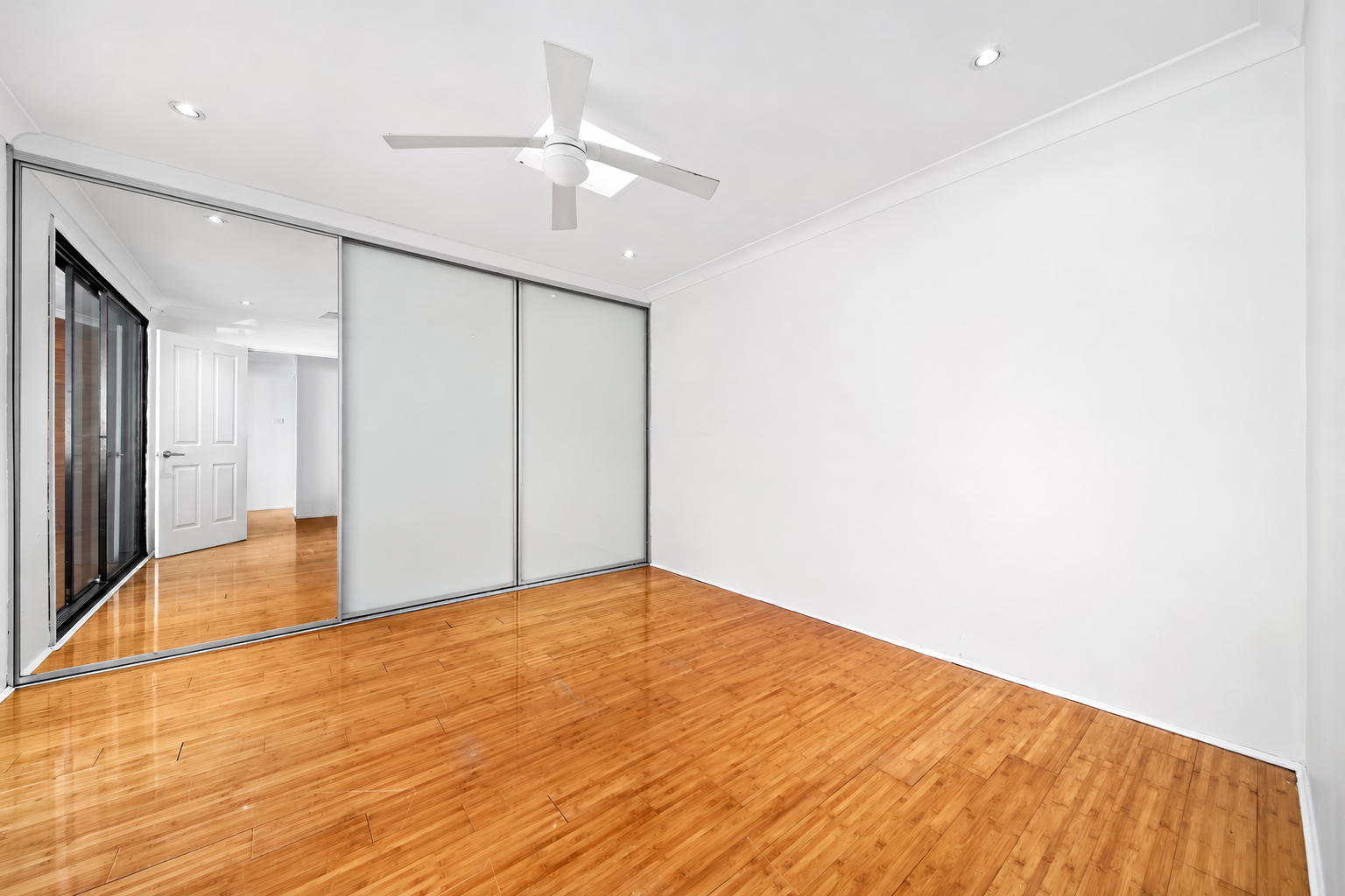 13 Maranie Avenue — photo 10 of 13