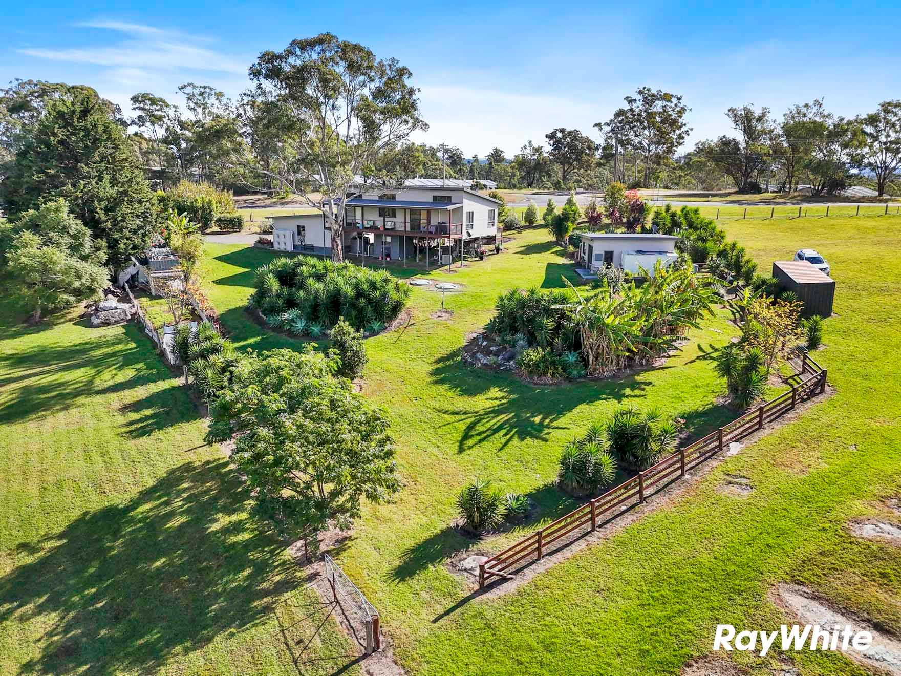 191 Araluen Road — photo 2 of 19