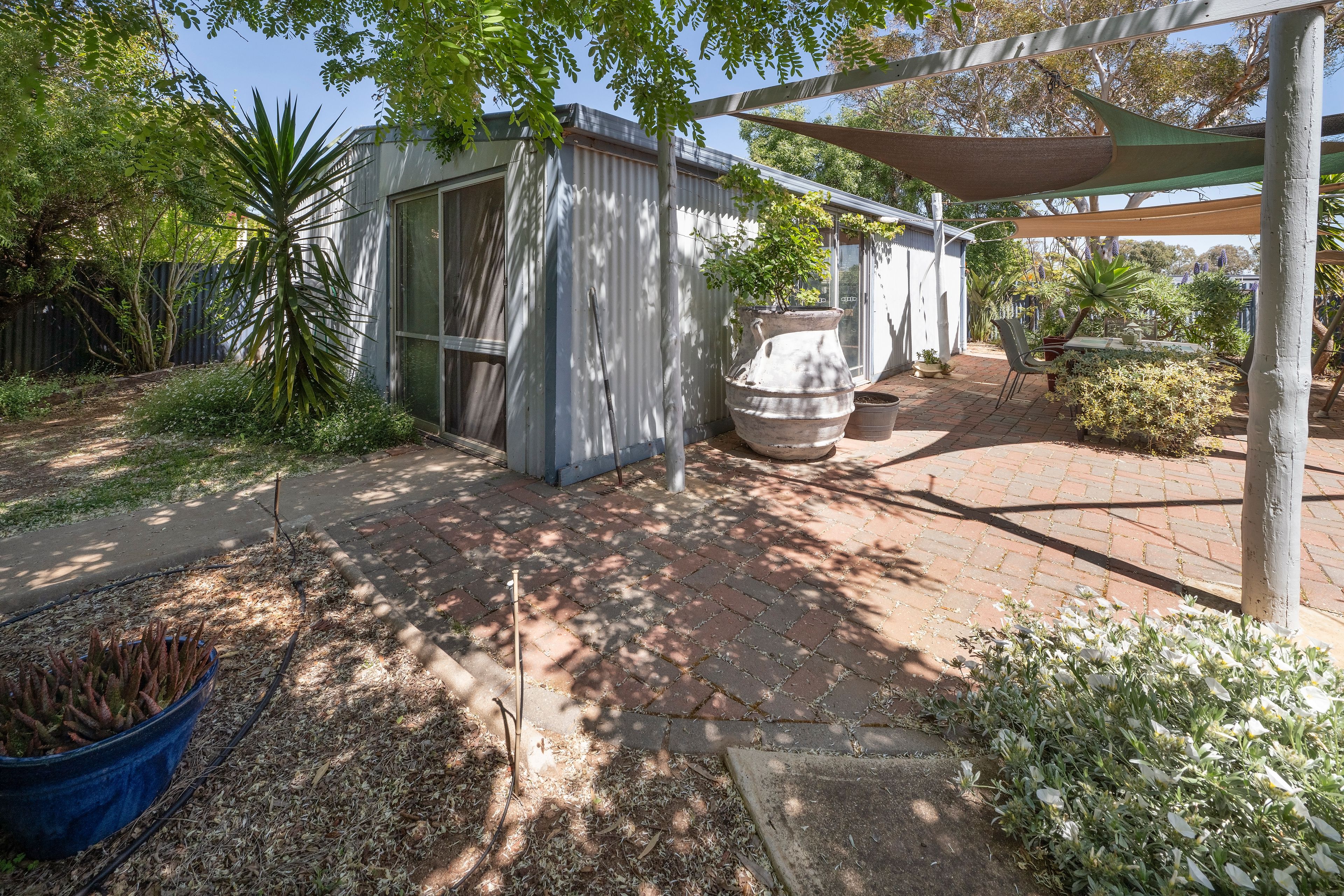 7 Kunat Street — photo 17 of 25