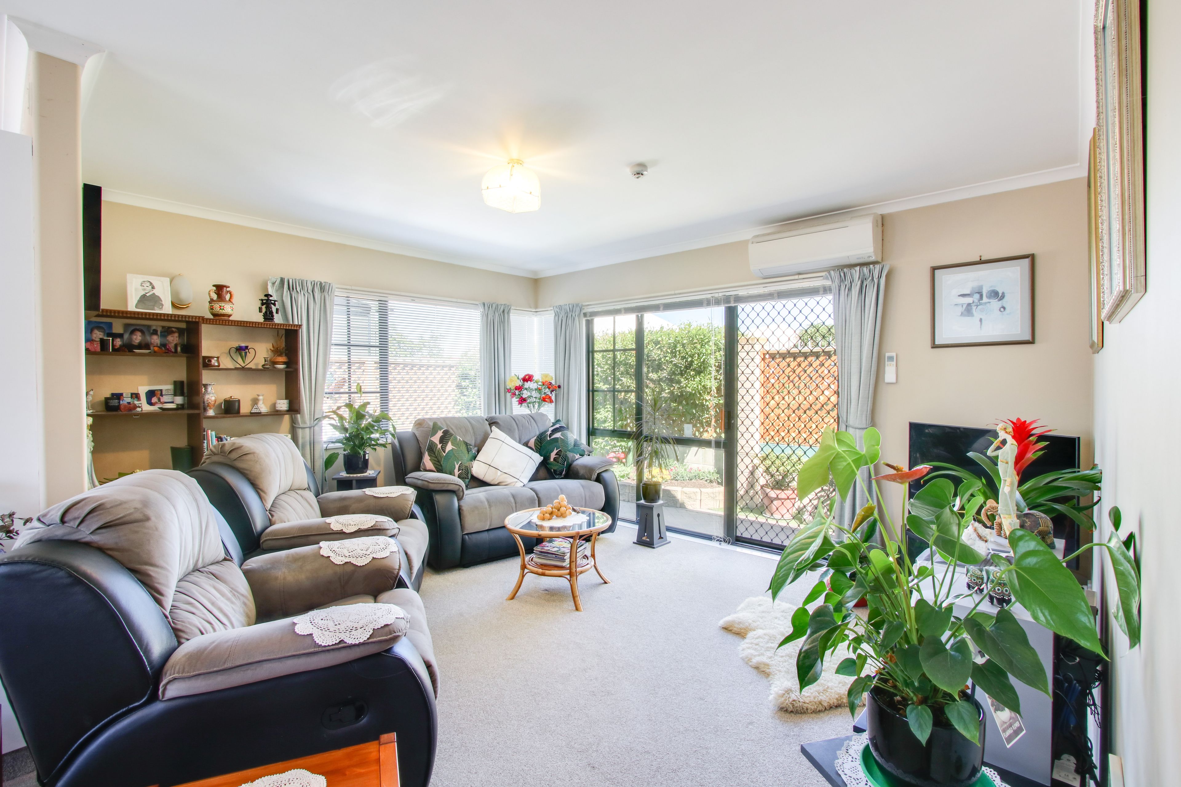 2/2A Spriggs Crescent, Greenmeadows, Napier City