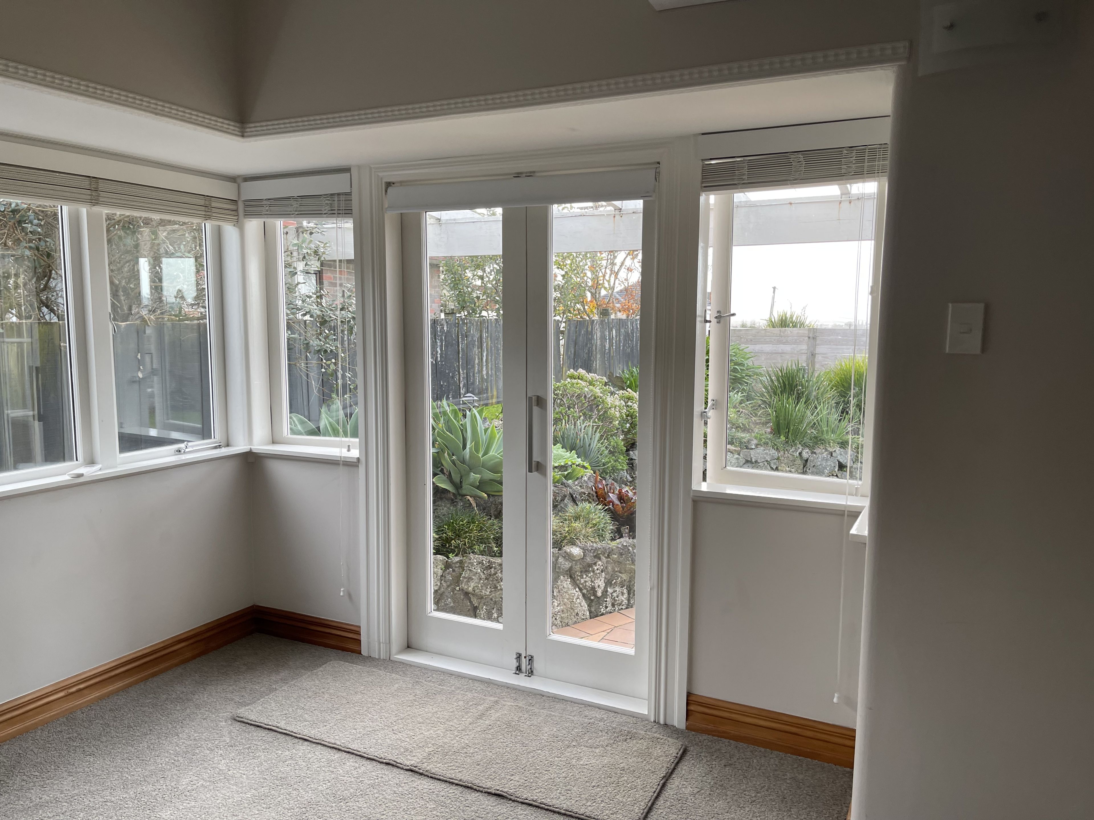 New Lynn, Waitakere City