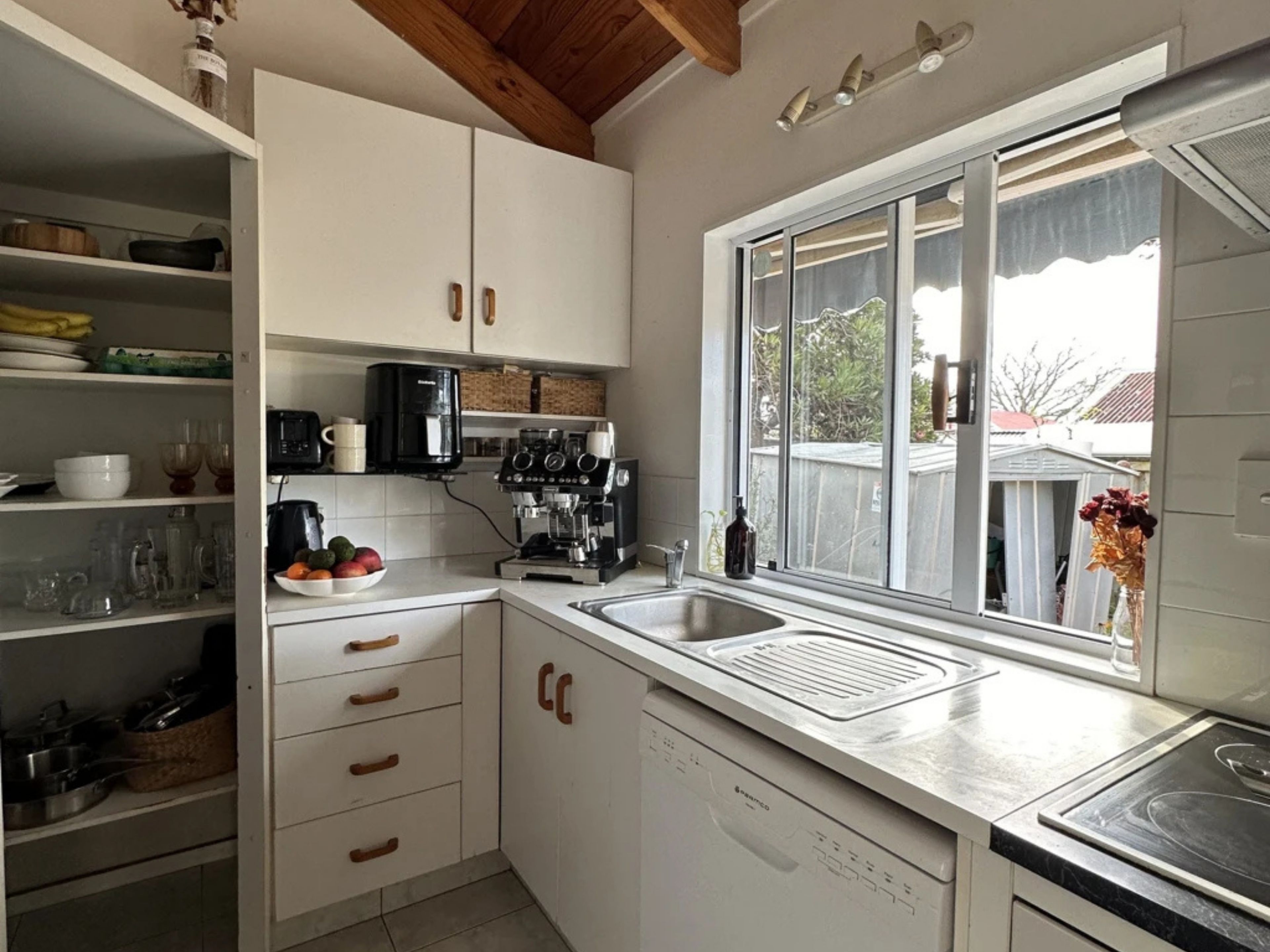 61A Rathgar Road, Henderson, Waitakere City