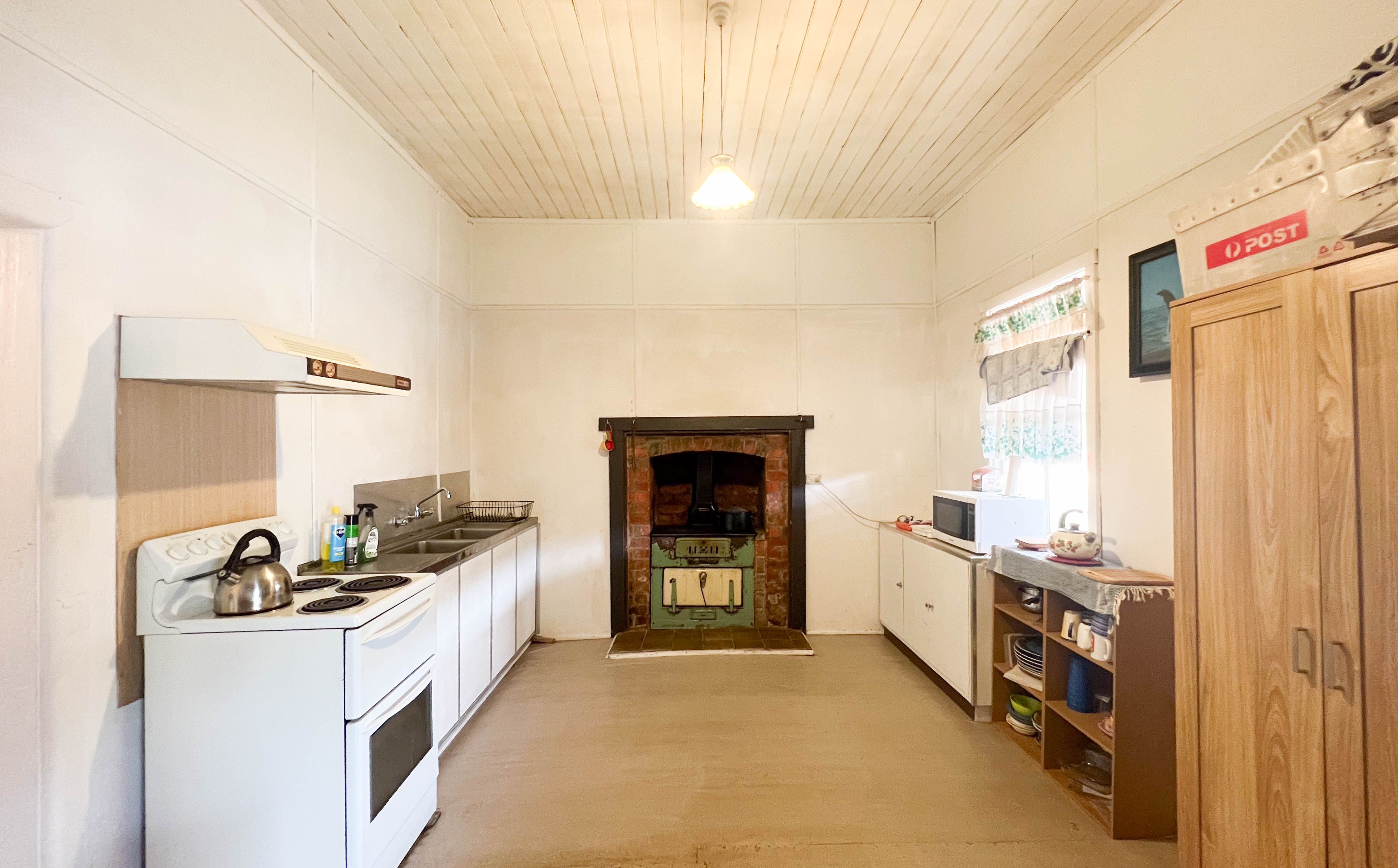 'Glenhurst Cottage'/40 Ungarie Street, Ungarie, NSW 2669 House for