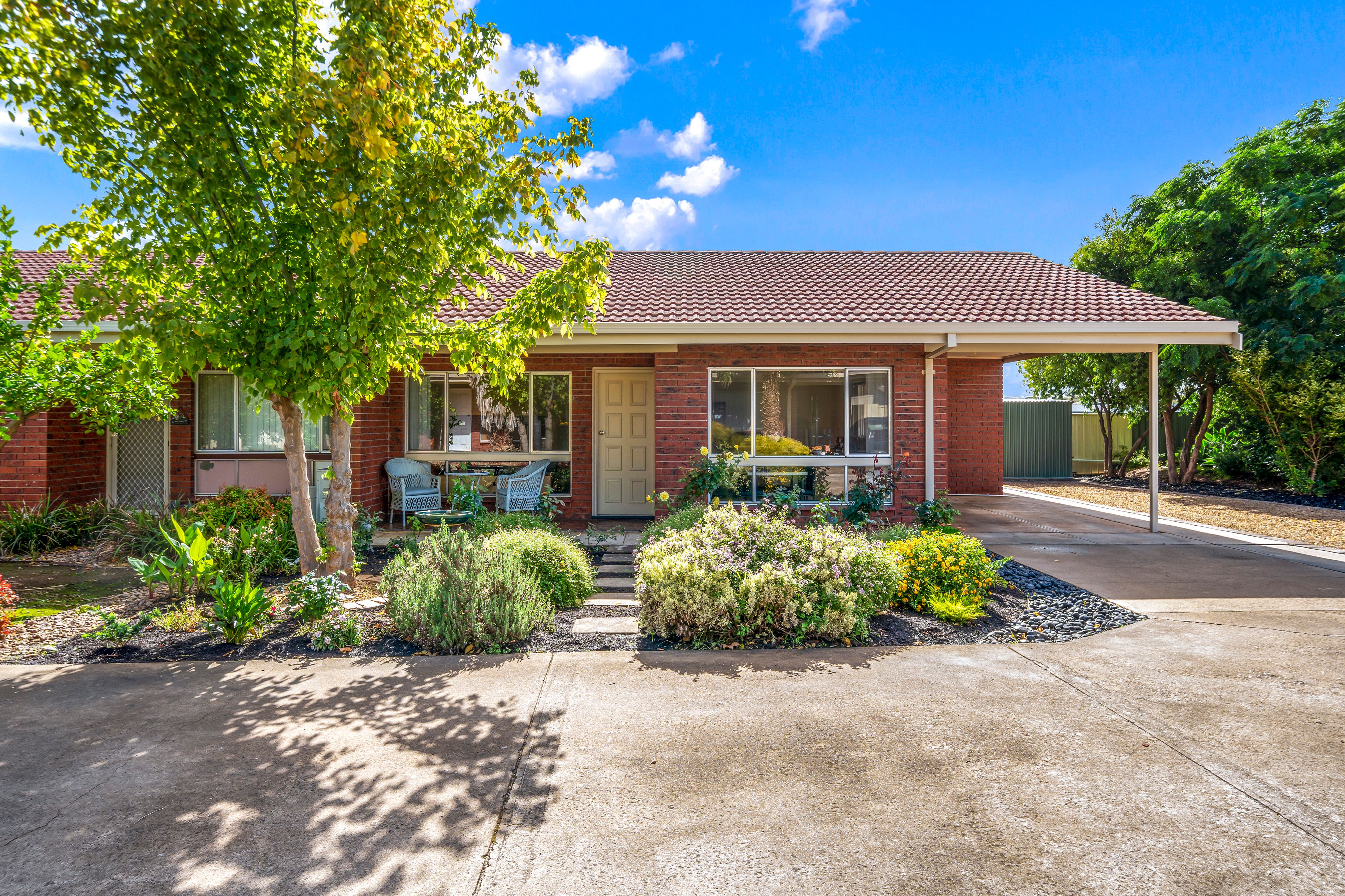 26 Quinlivan Road, Pooraka SA 5095
