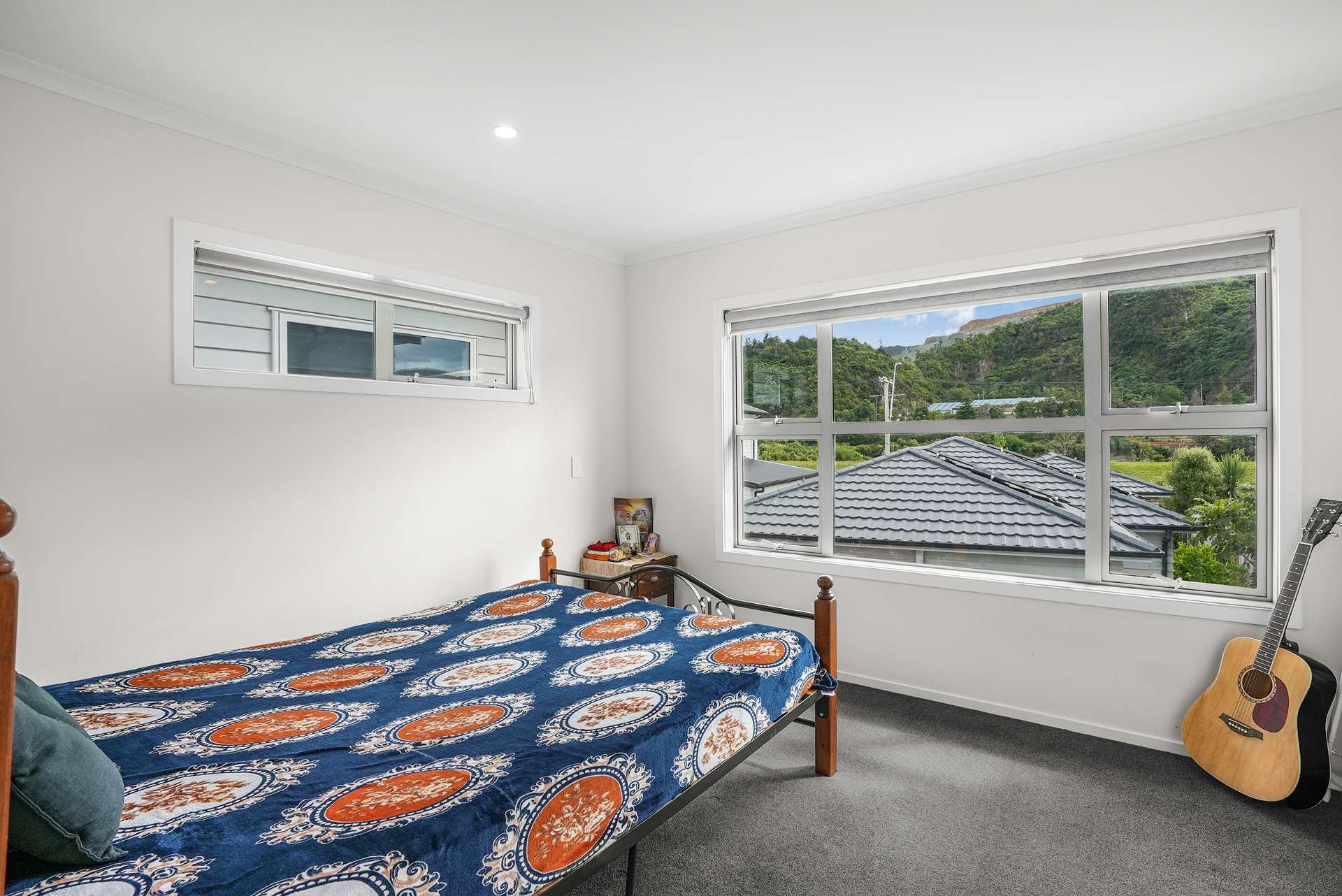 12 Ronalds Way photo 6