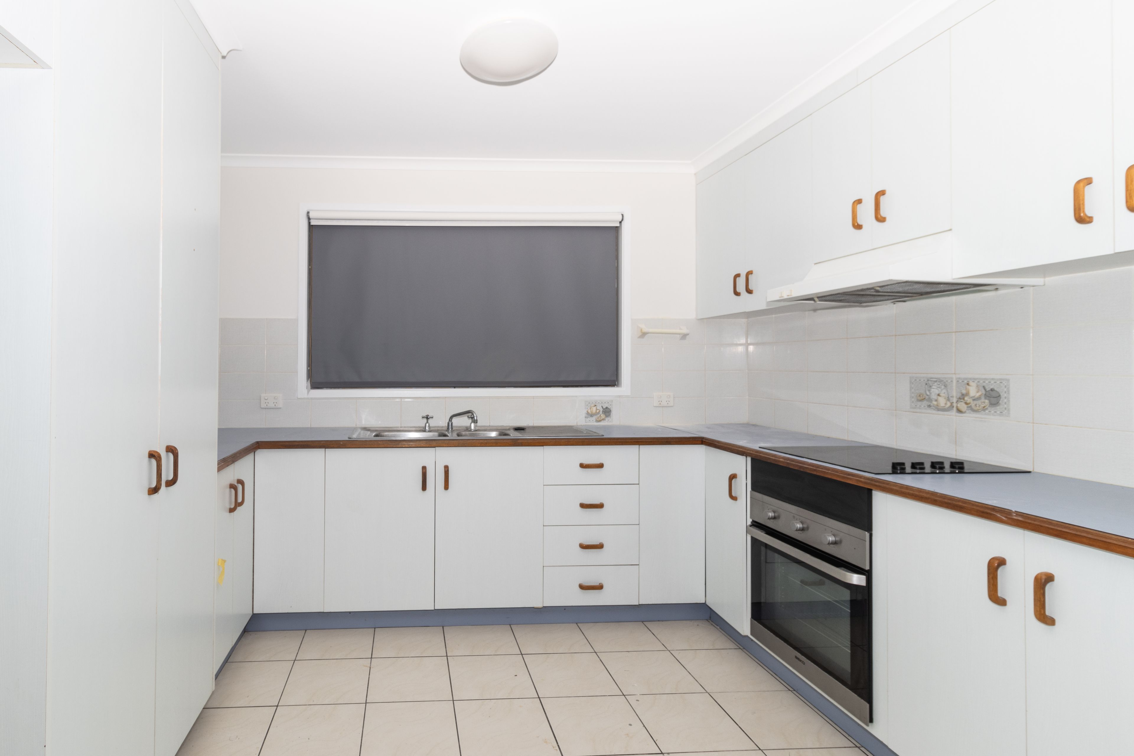 1 Rhys Court, Torquay, QLD 4655