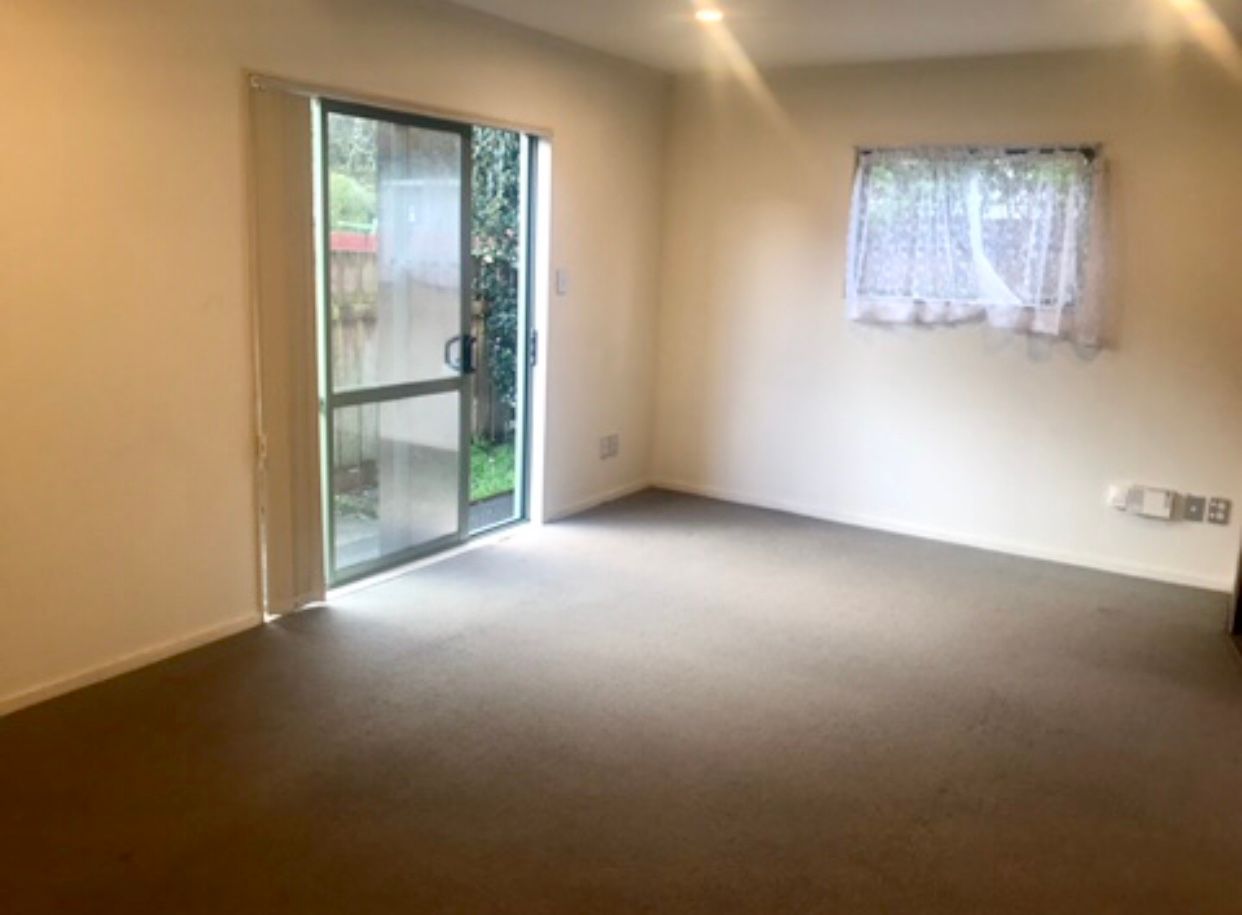 48a Woodside Road, Massey, Waitakere City
