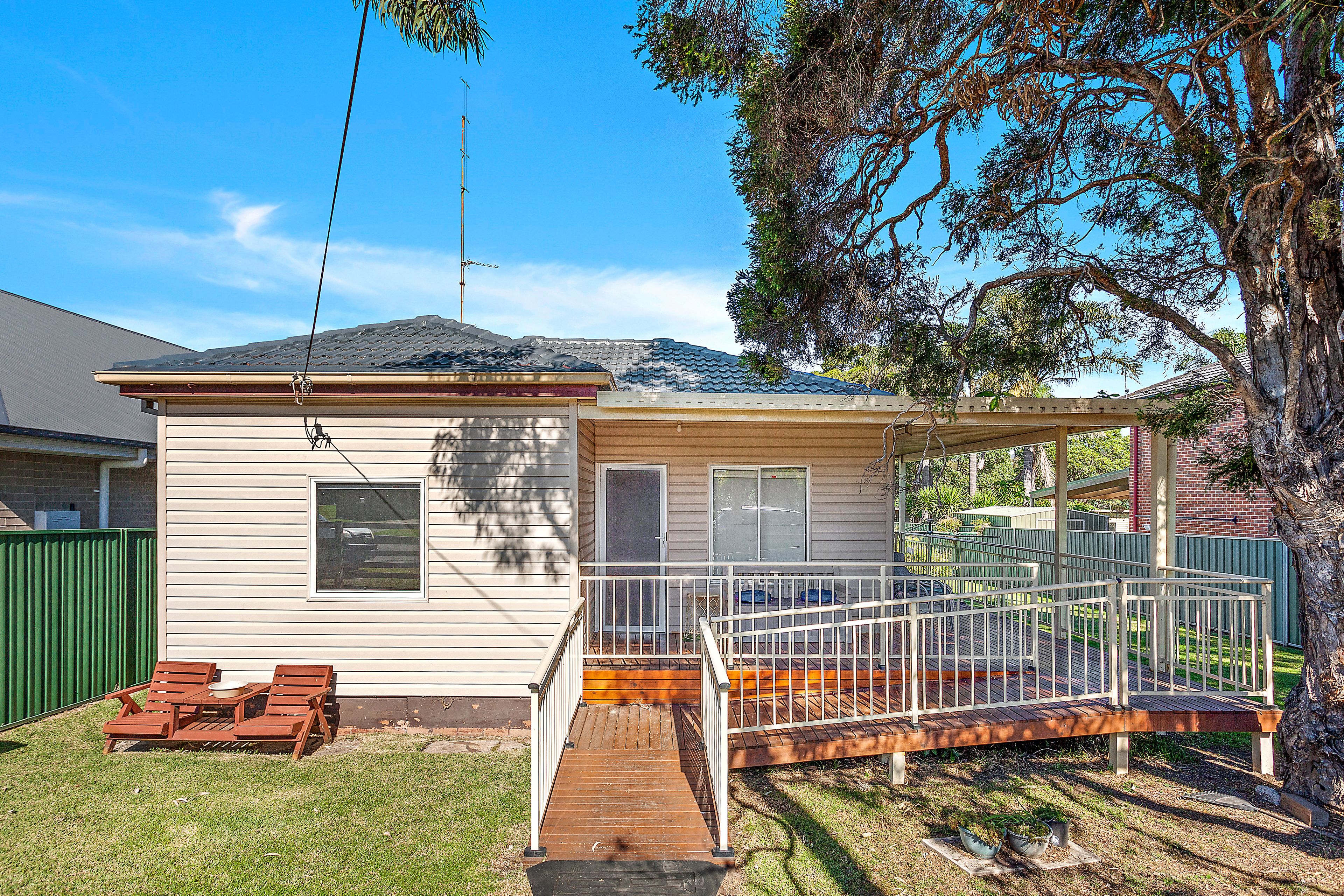 101 Fisher Street, Oak Flats NSW 2529
