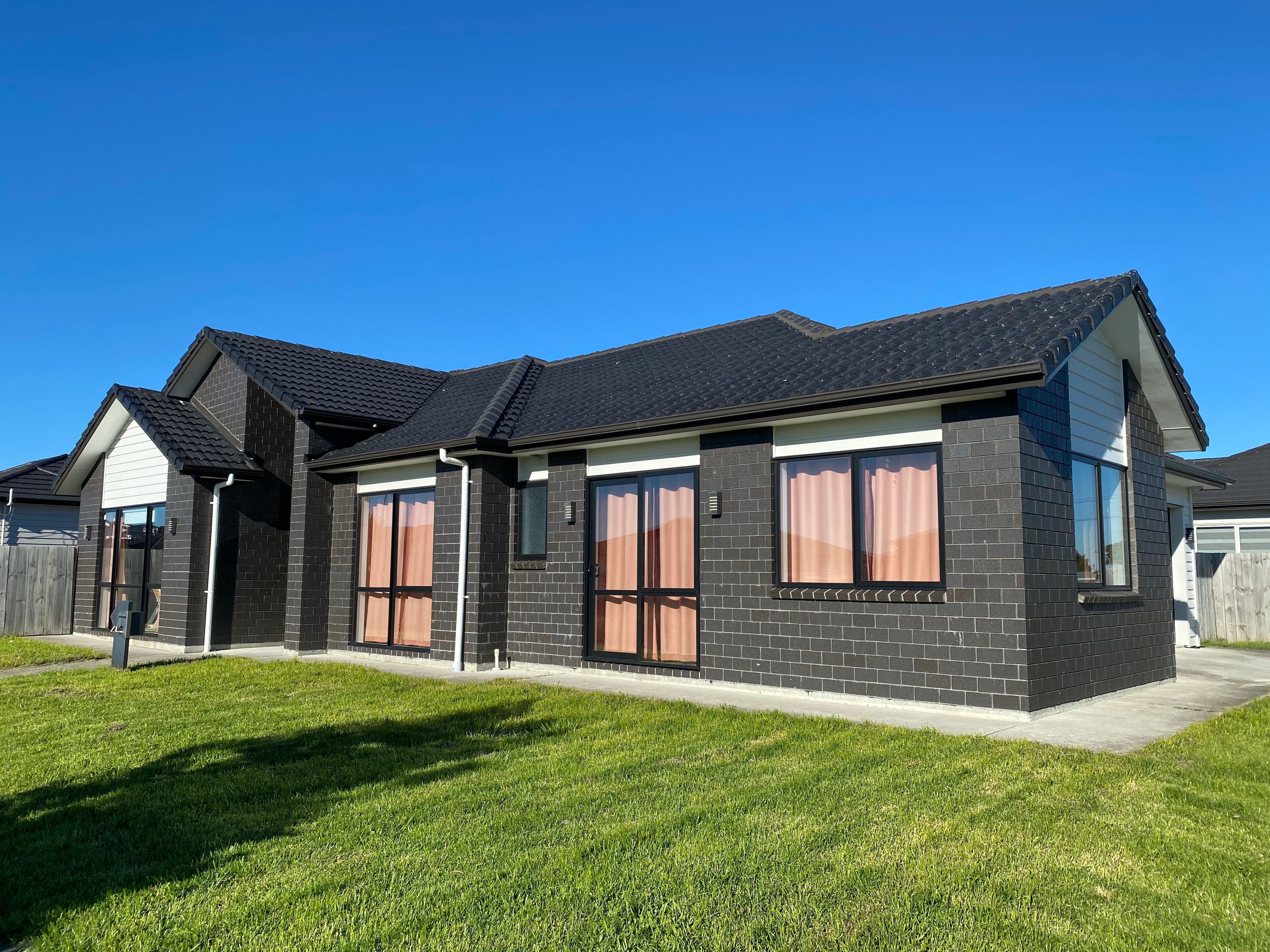 9 Twin Parks Rise, Papakura, Papakura