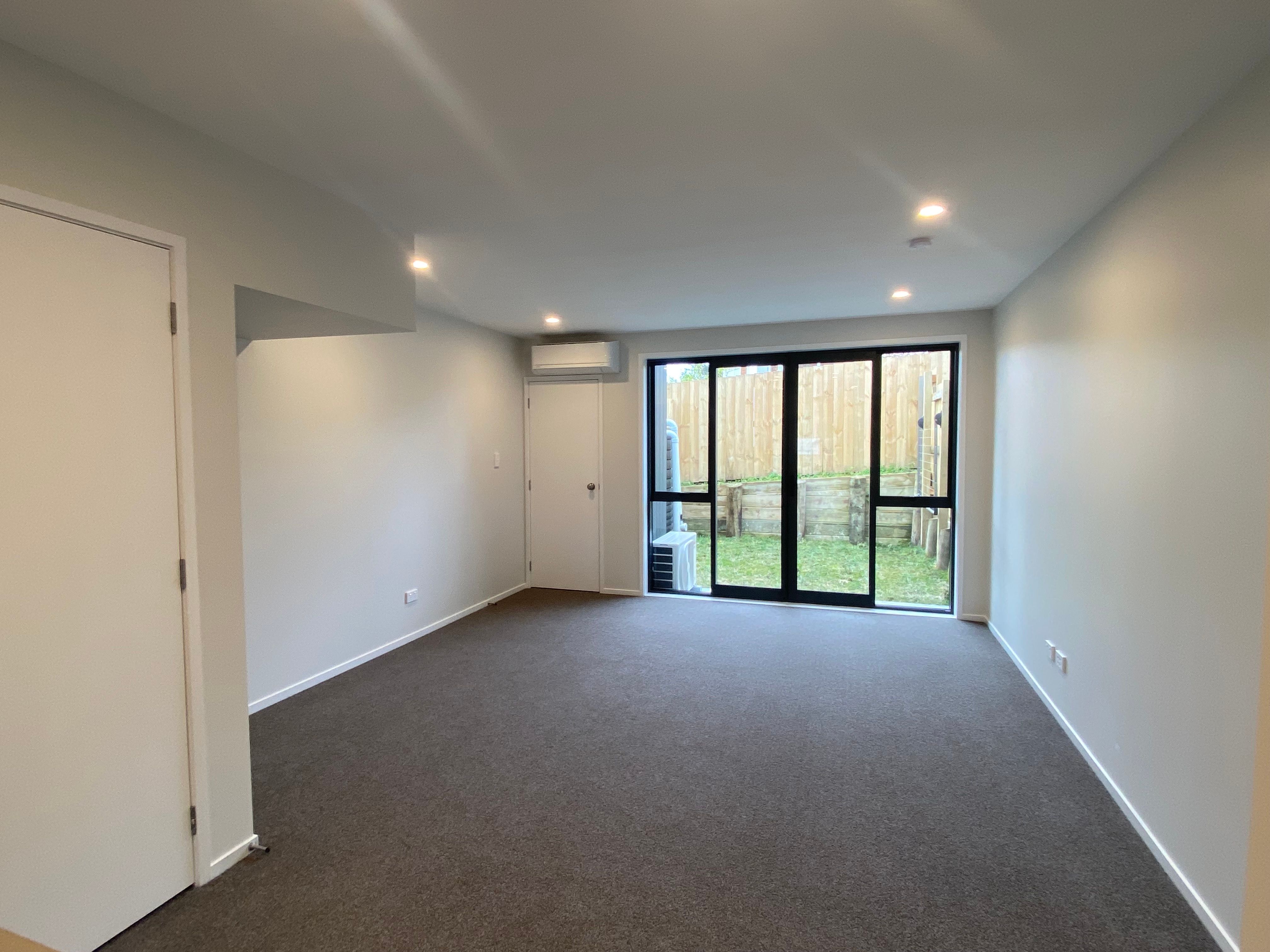 42B View Road, Henderson, Waitakere City