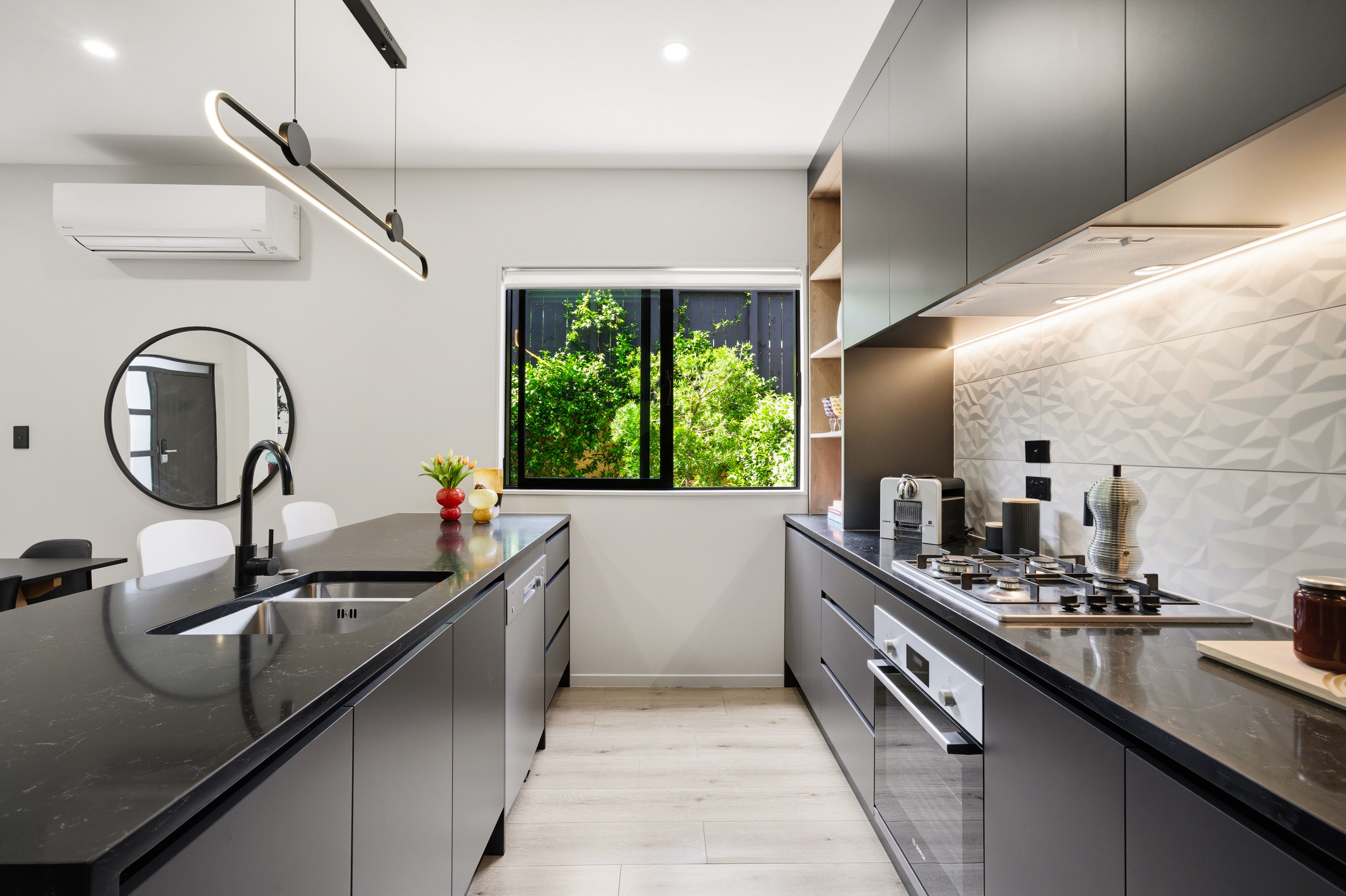 1/8 Buckley Road, Epsom