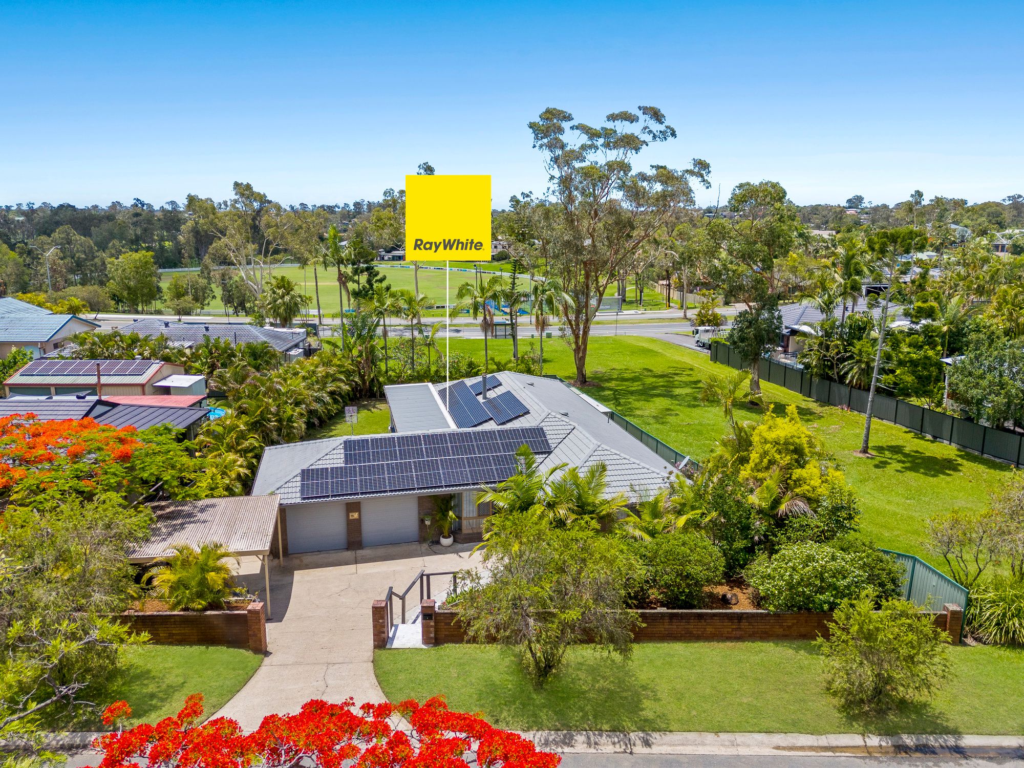 19 Jesmond Road , Helensvale QLD 4212