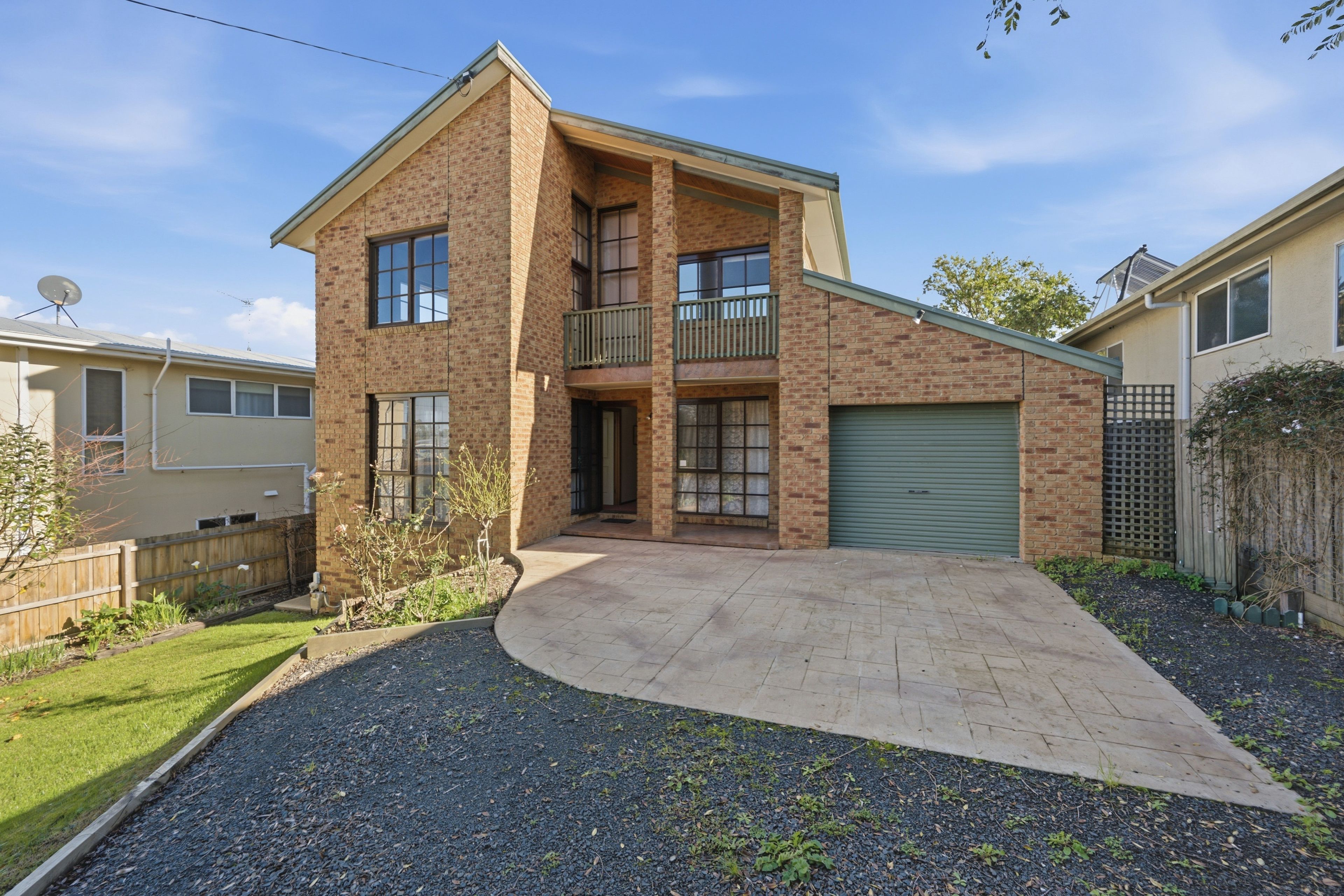 13 Grandview Grove — photo 17 of 19