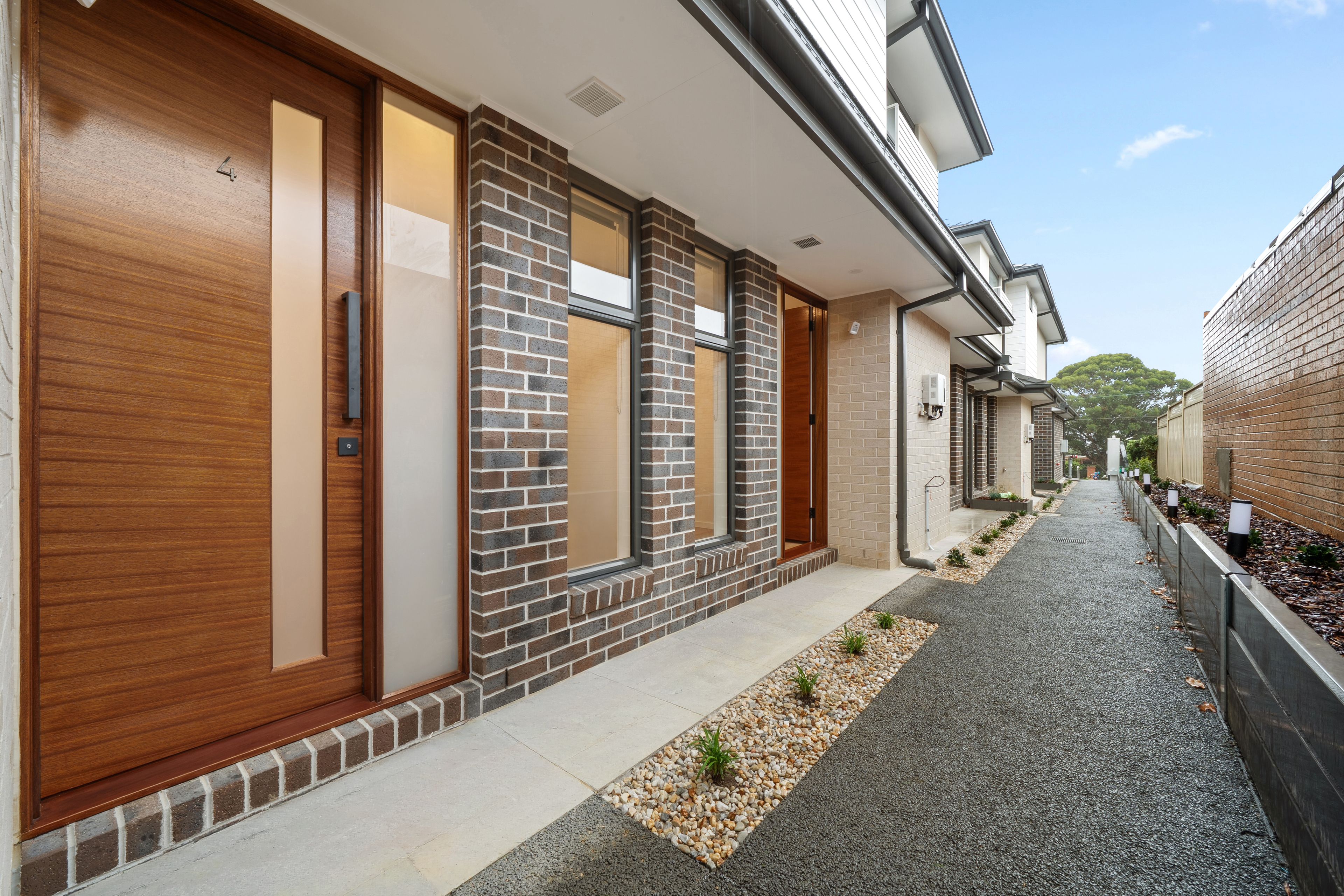3-4/17 Worrall Street, Burwood, VIC 3125