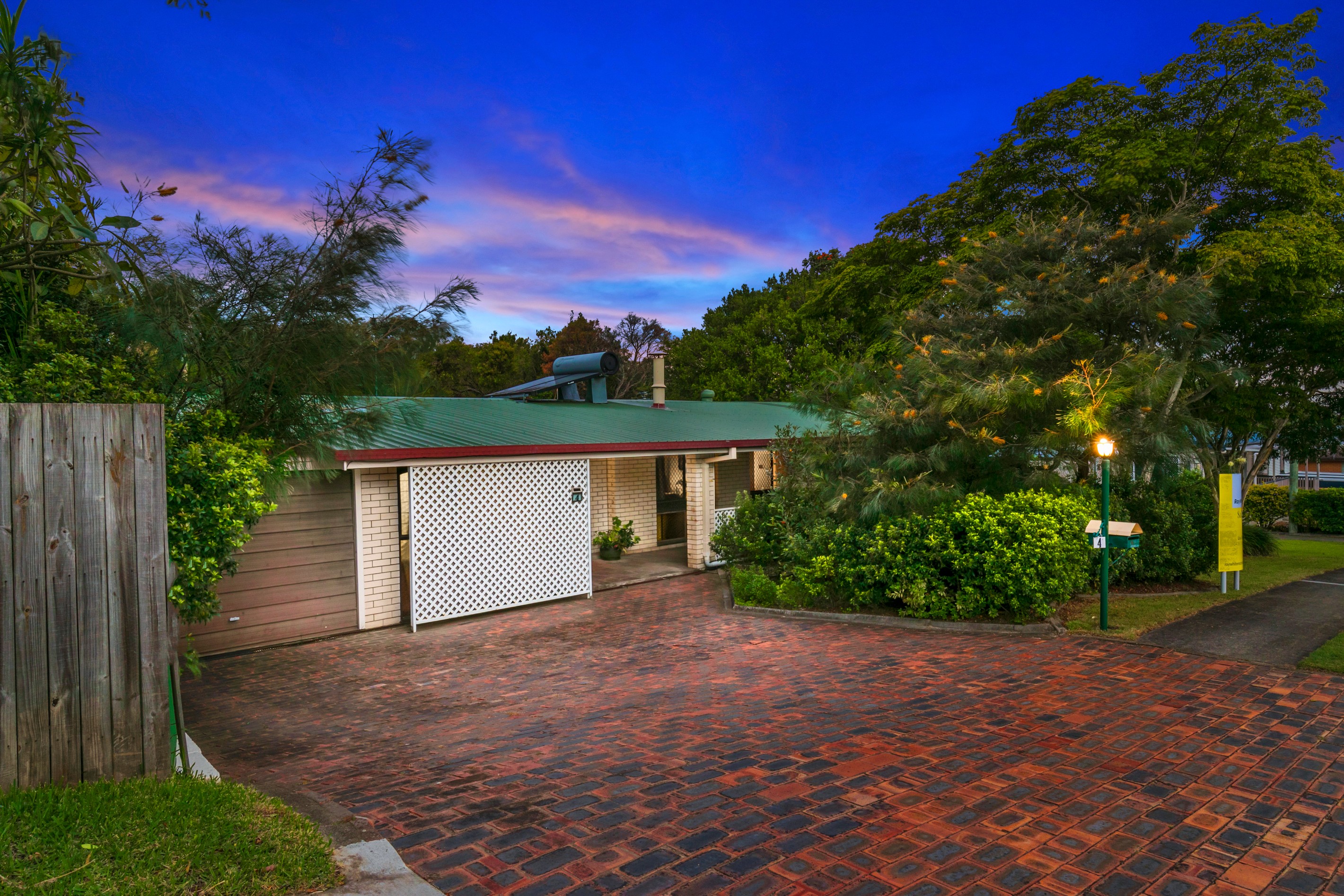 4 Tolverne Street, Rochedale South, QLD 4123