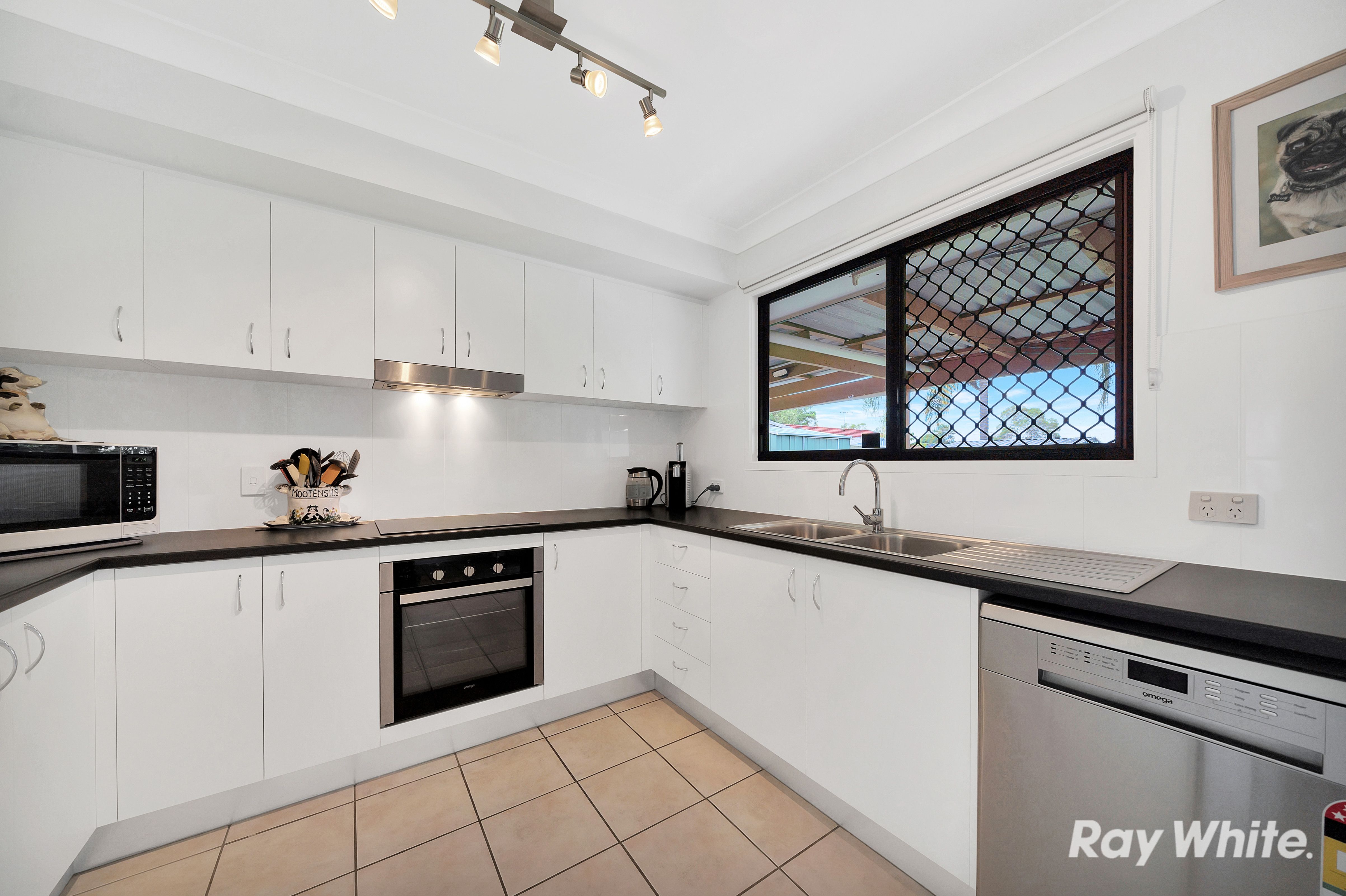 4 Huon Street, Crestmead, QLD 4132