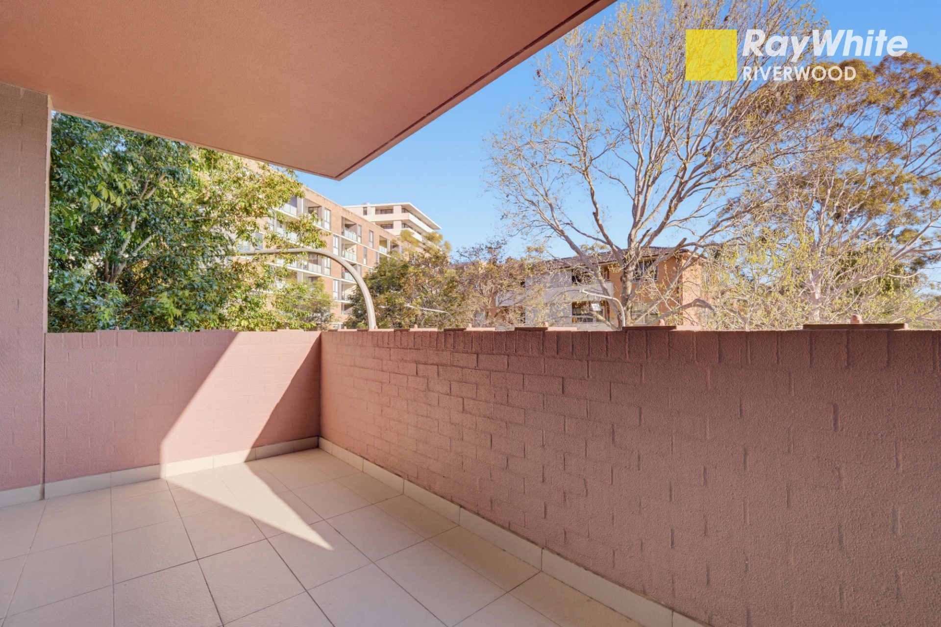 206/1 Vermont Crescent — photo from Ray White Riverwood