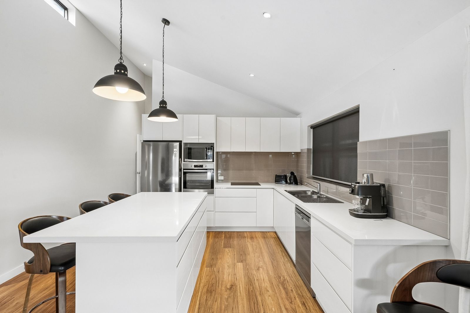 28 River Street — photo 4 of 18