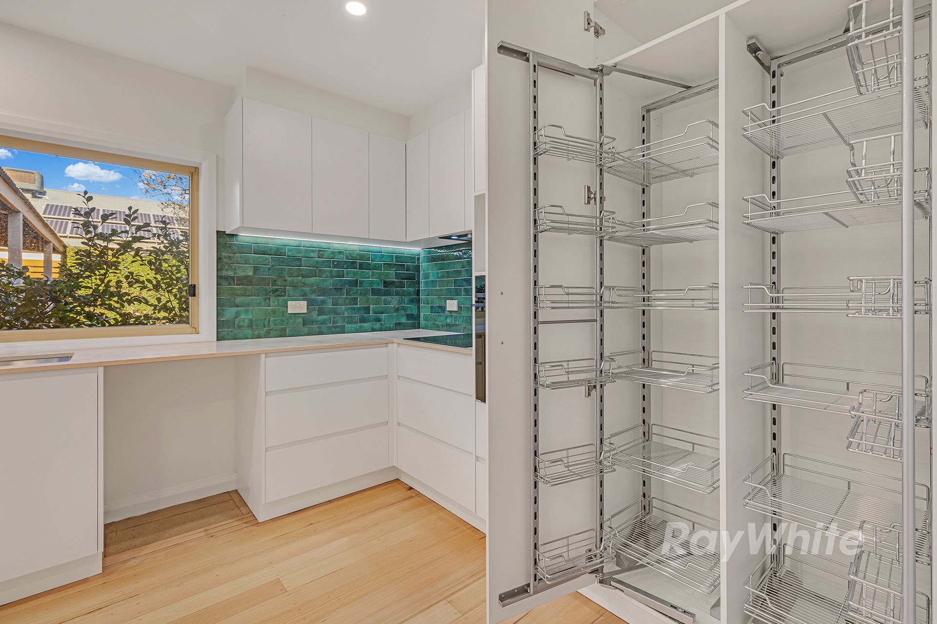 50 Francis Street — photo 10 of 27