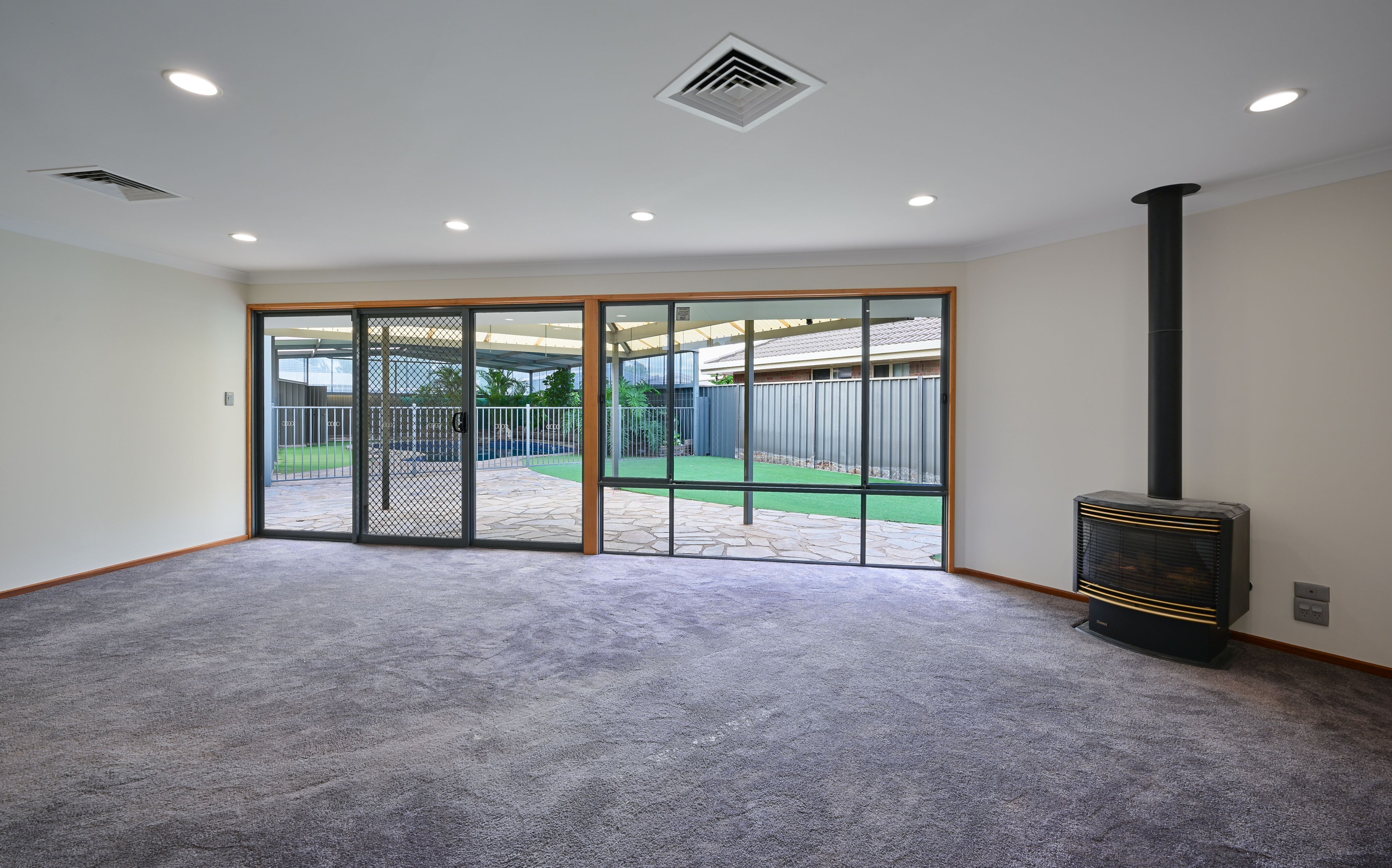 10 Tansell Street — photo 4 of 30