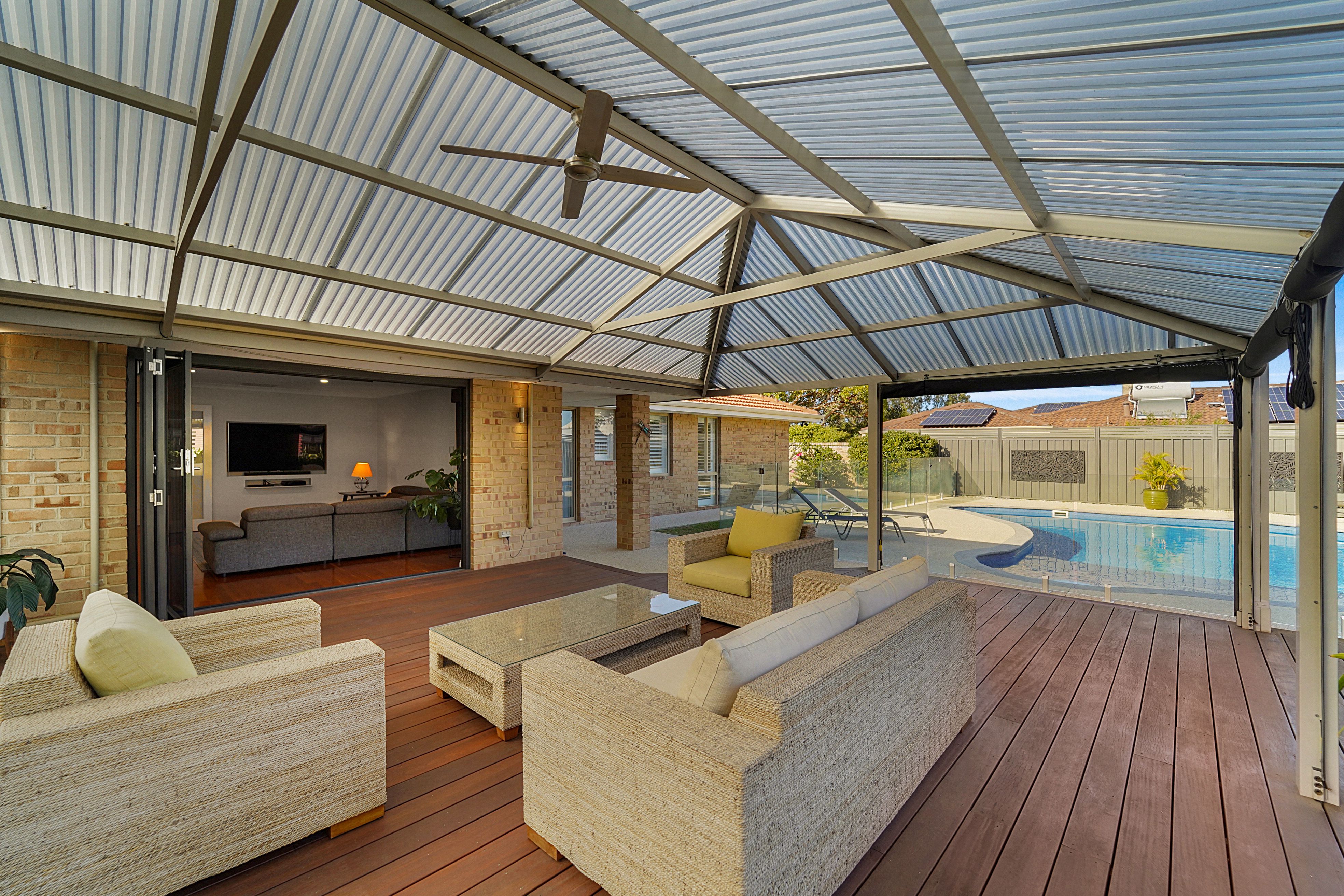 56 Castlecrag Drive, Kallaroo, WA 6025