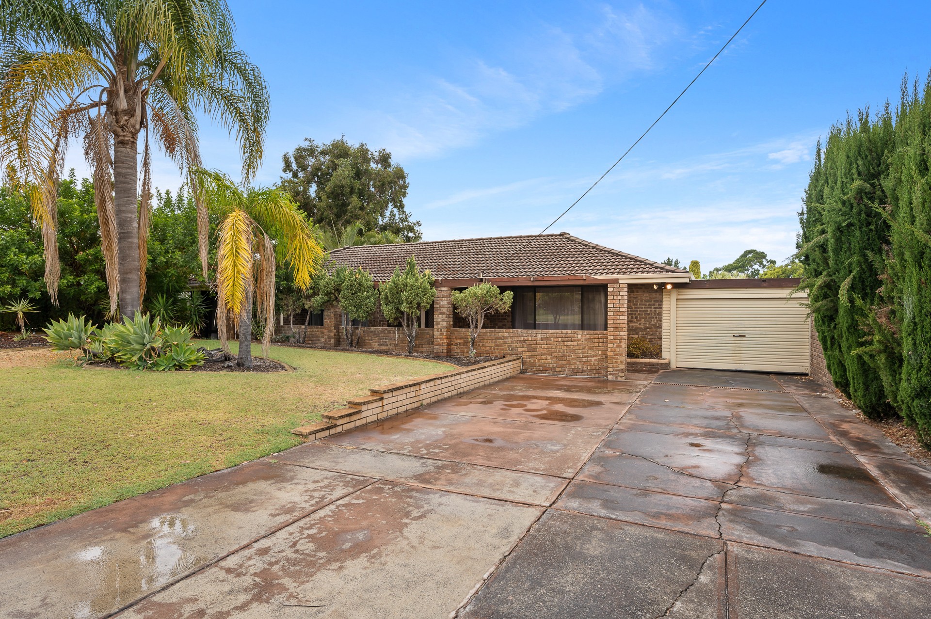 6 Glover Place, Huntingdale, WA 6110