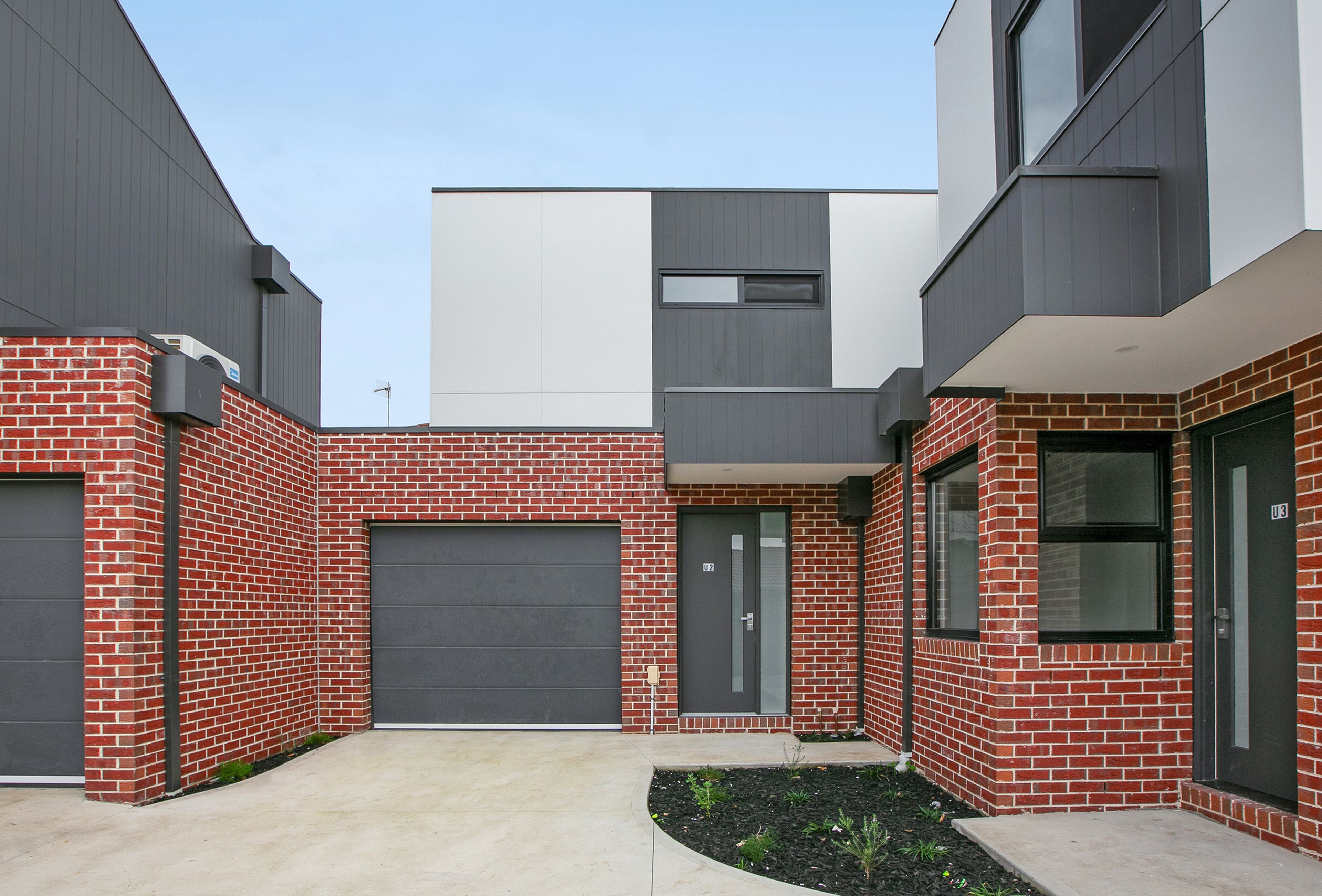 2/24 Elm Street, Preston, VIC 3072