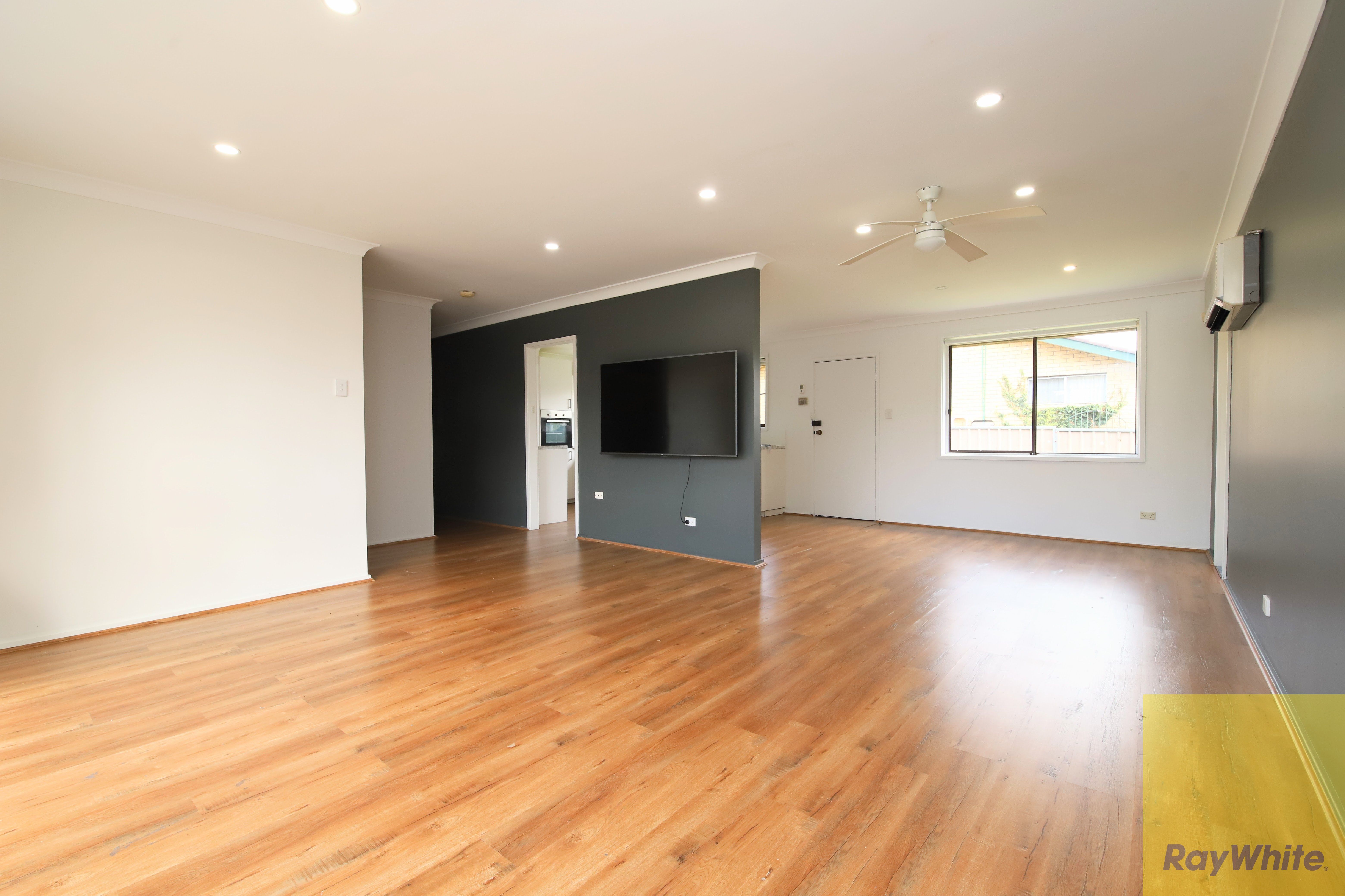 19 Jacaranda Drive, Georges Hall, NSW 2198