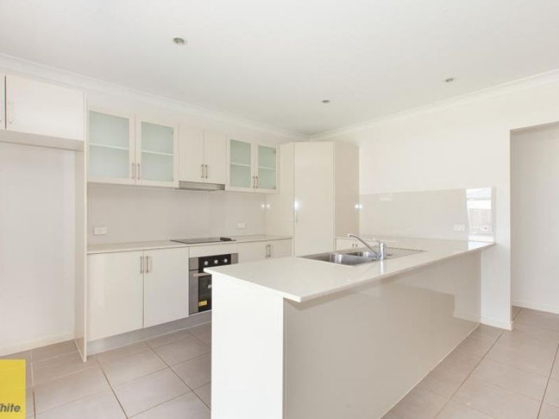 103 Honeywood Drive, Fernvale, QLD 4306