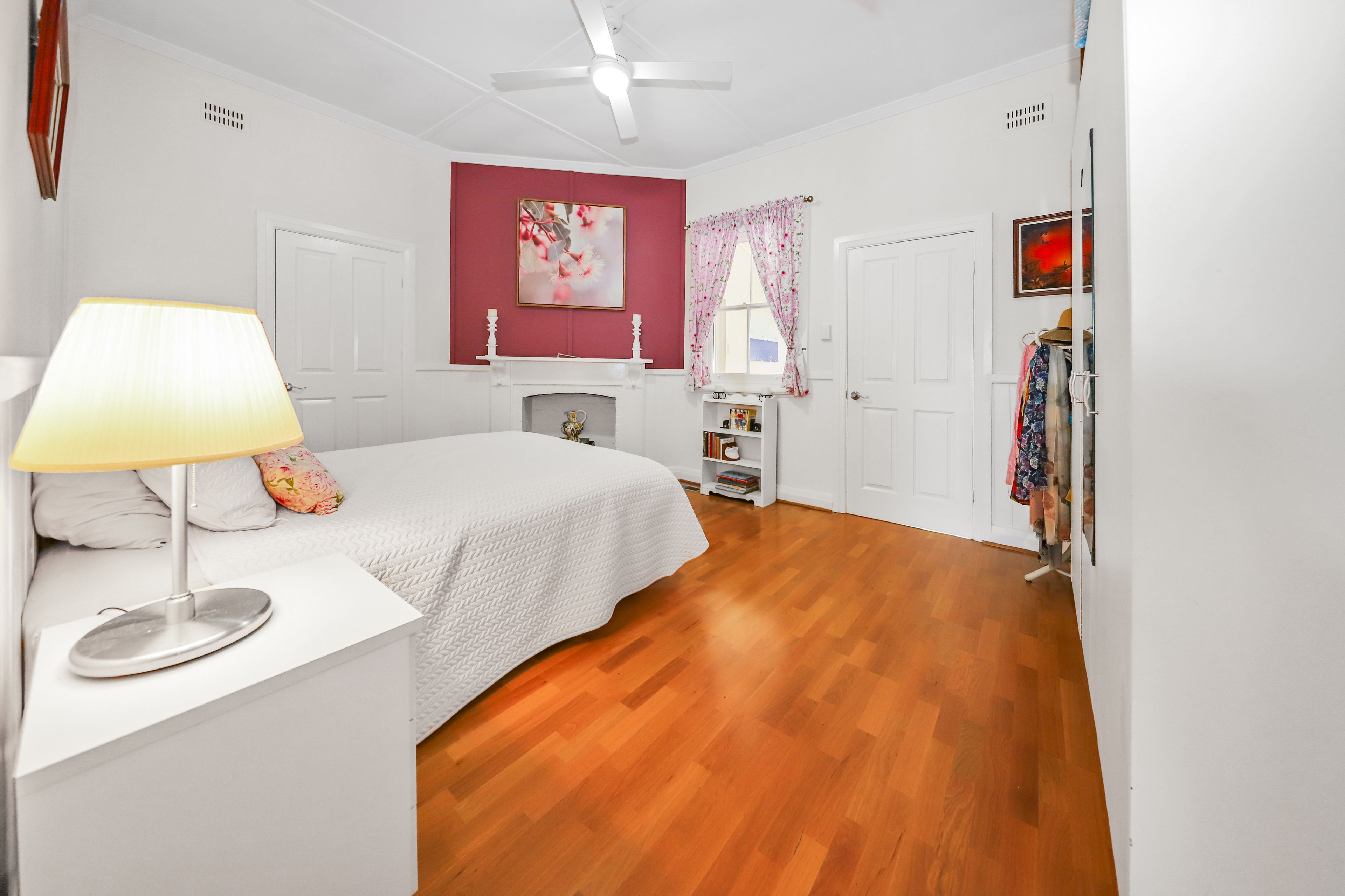 210 Wynyard Street — photo 14 of 26