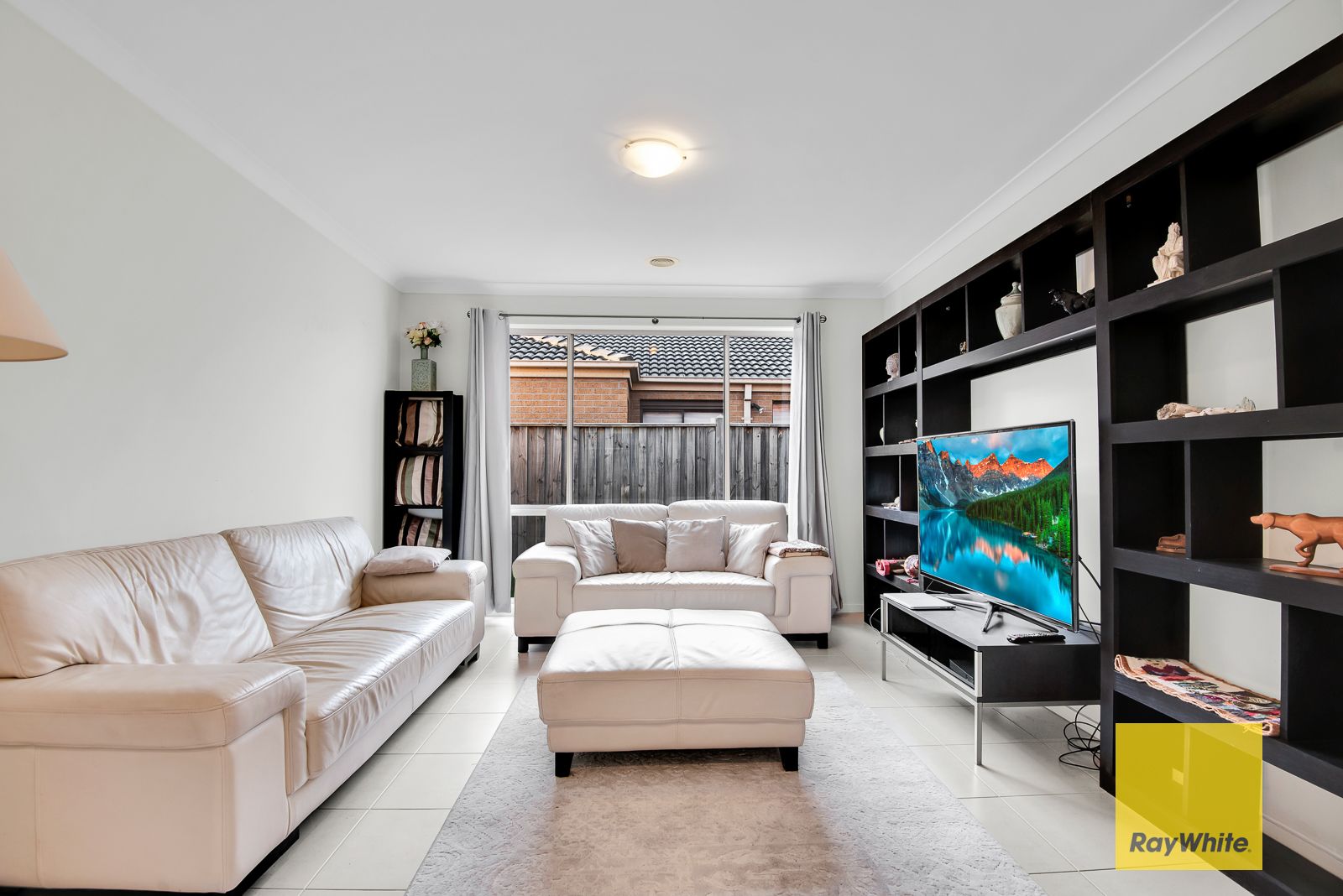13 Dunlin Crescent, Williams Landing, VIC 3027