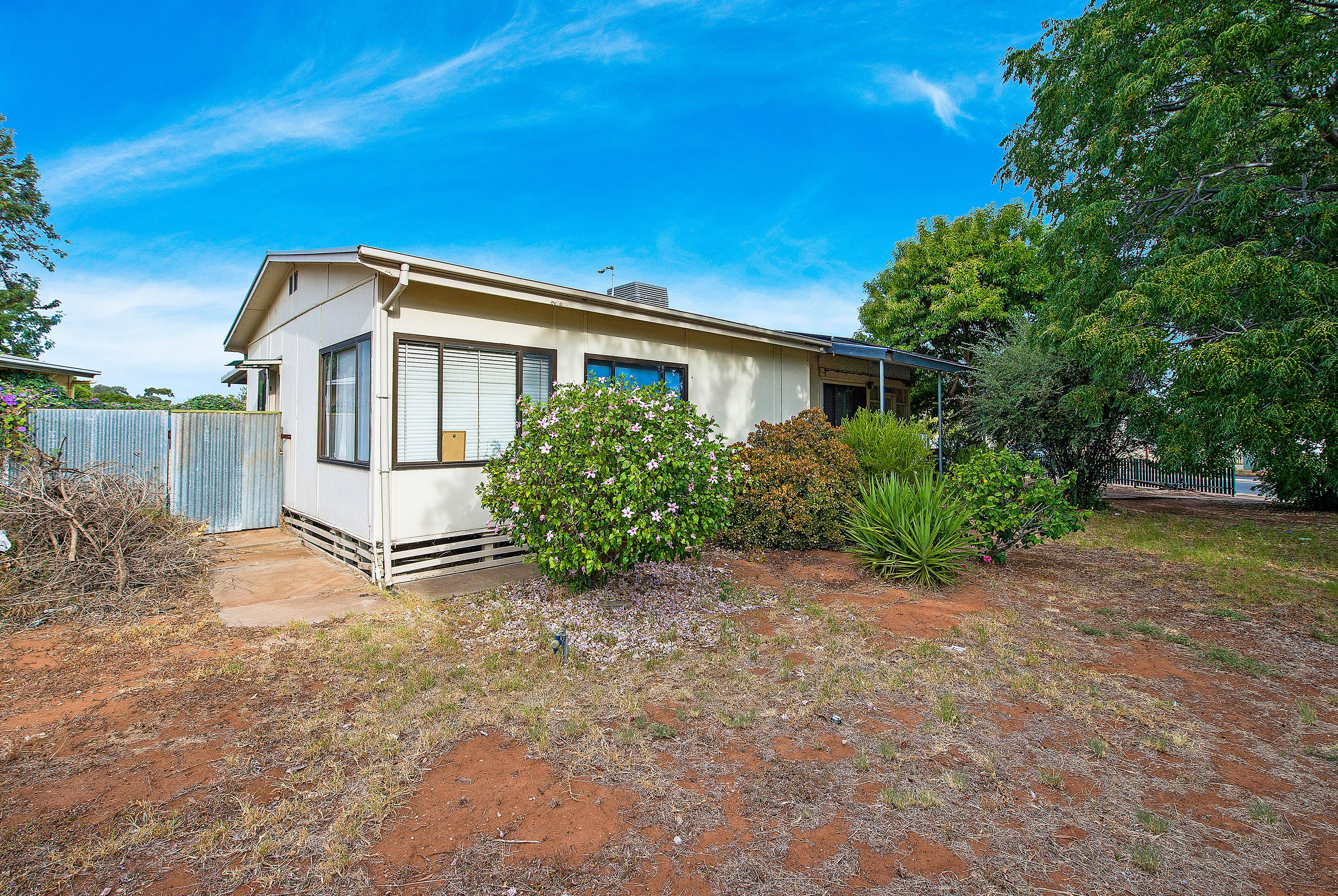 62 Knighton Road, Elizabeth North SA 5113