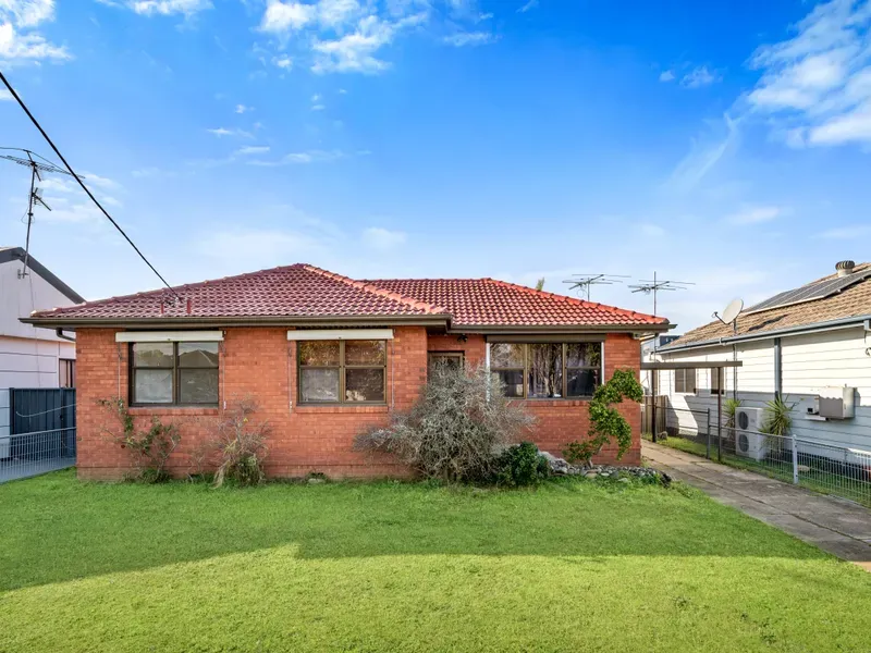 14 Cooinda Street, Colyton NSW 2760