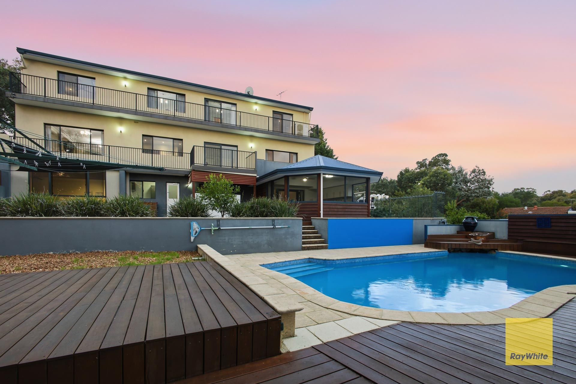 13 Cabarita Road — photo 27 of 30