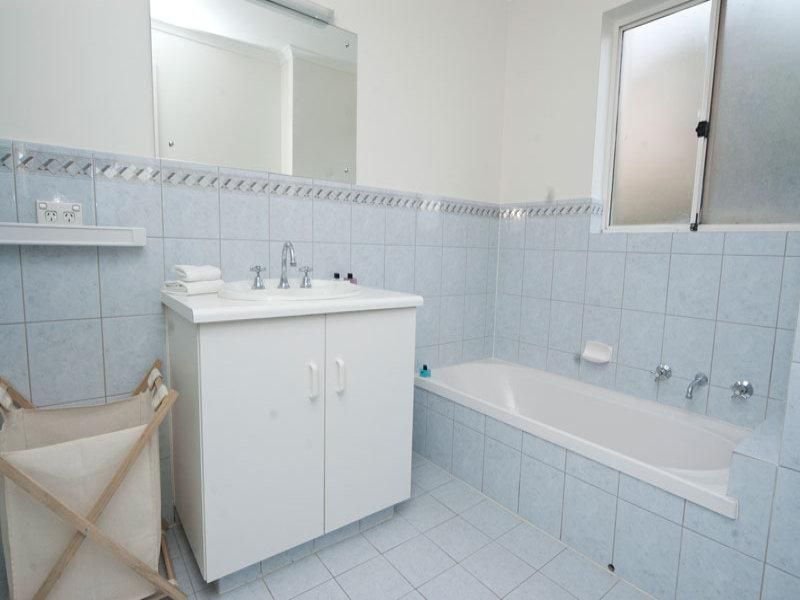 4/248 Trimmer Parade, West Lakes, SA 5021