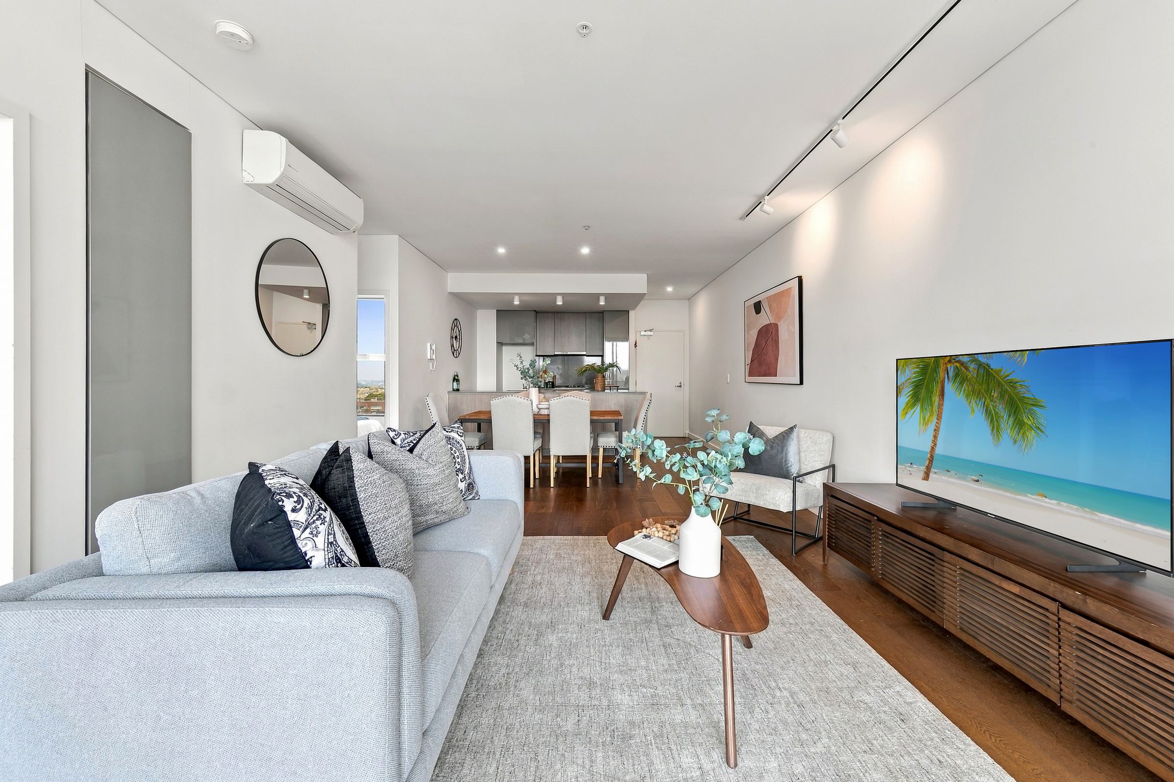 73/2-8 James Street — photo 4 of 14