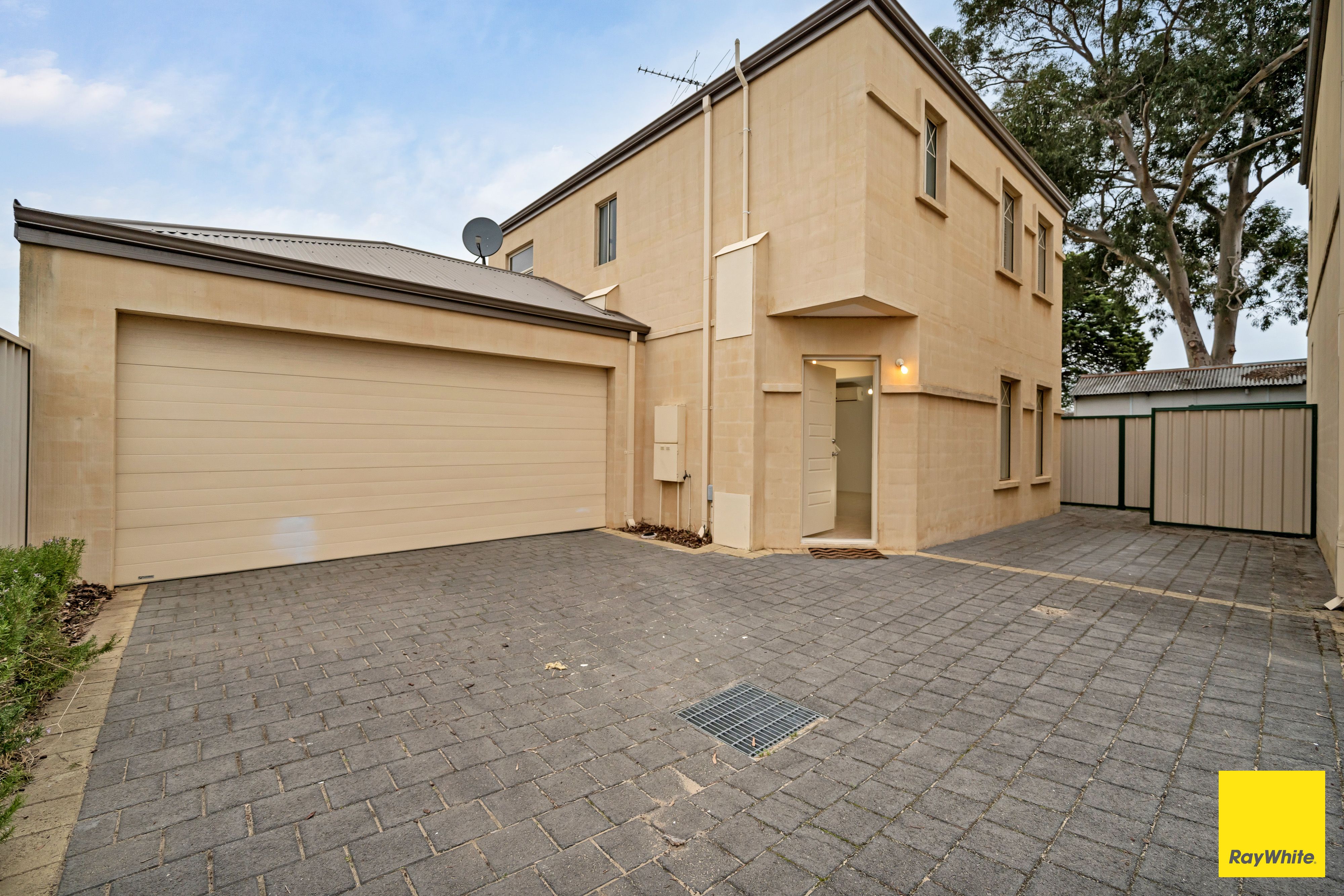 38C Storrington Crescent, Westminster, WA 6061