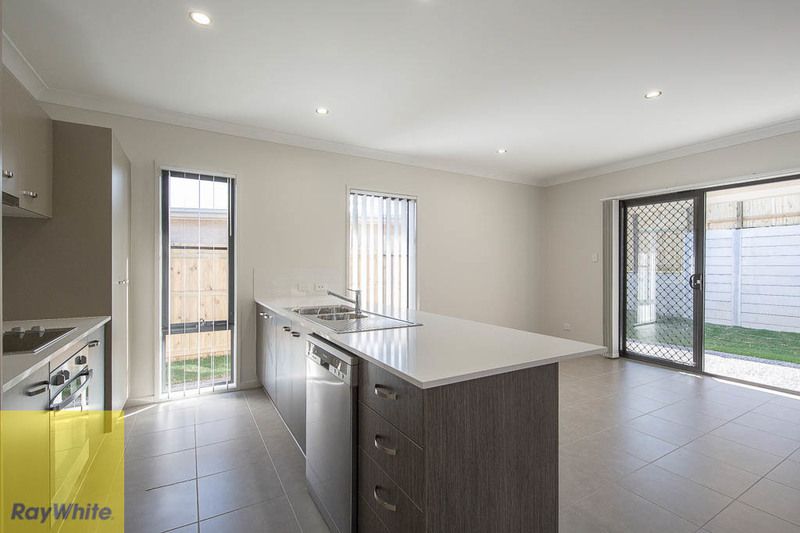 10 Carron Court, Brassall, QLD 4305