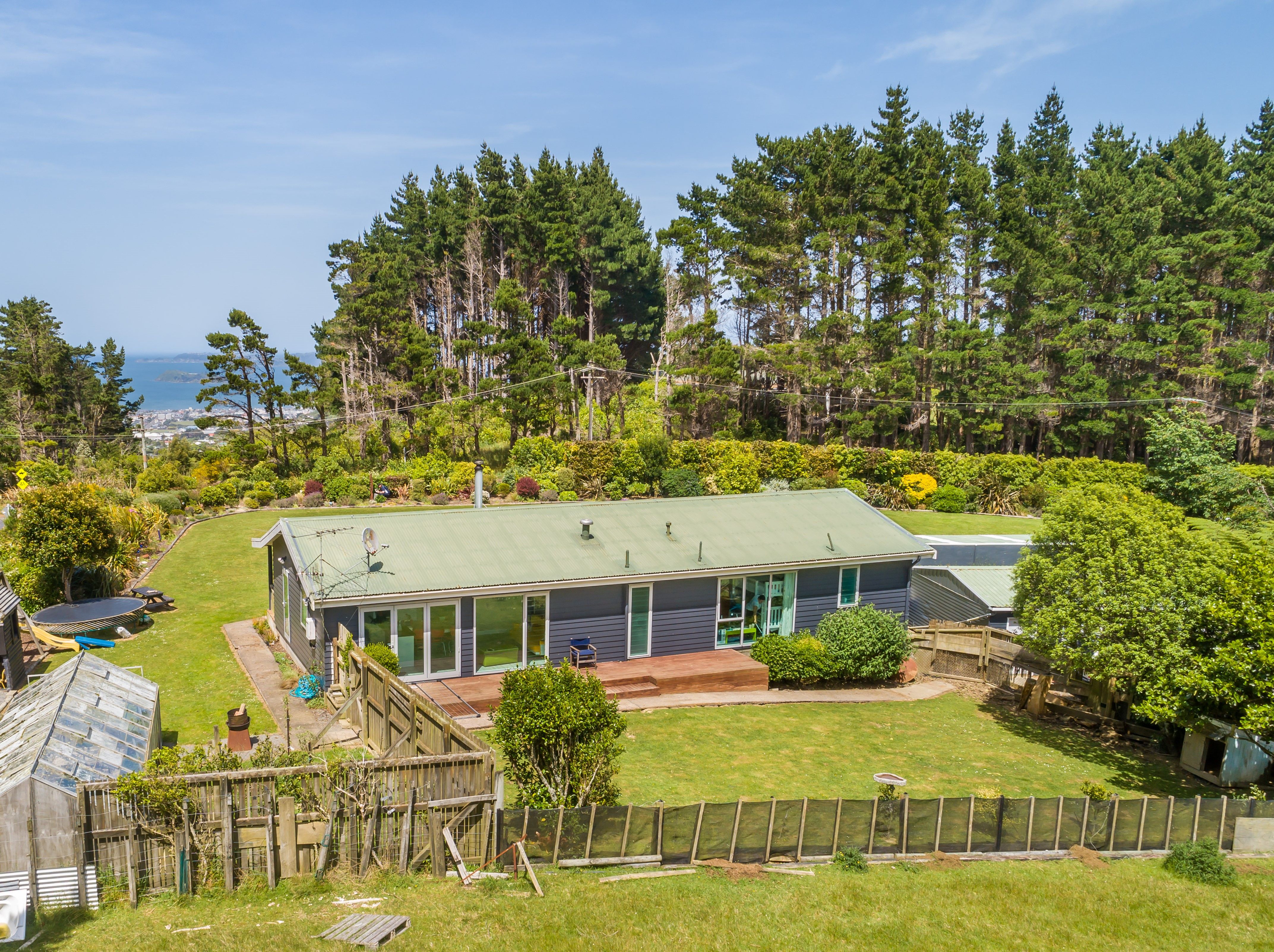 109 Cottle Park Drive, Normandale, Lower Hutt City