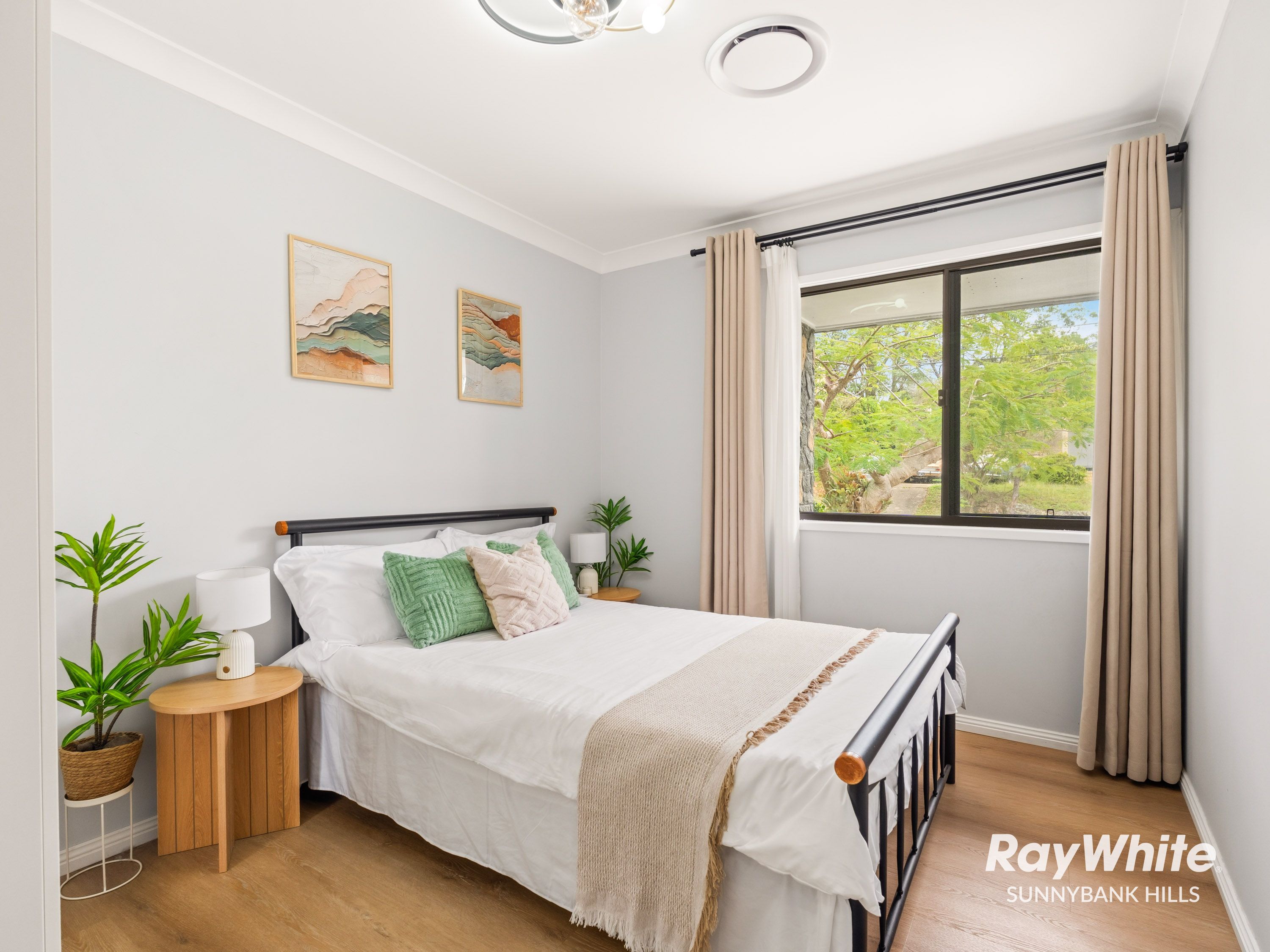 19 Gretel Street — photo 17 of 27