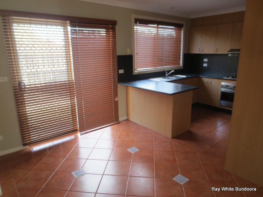 1/23 Parkland Grove, Kingsbury, VIC 3083