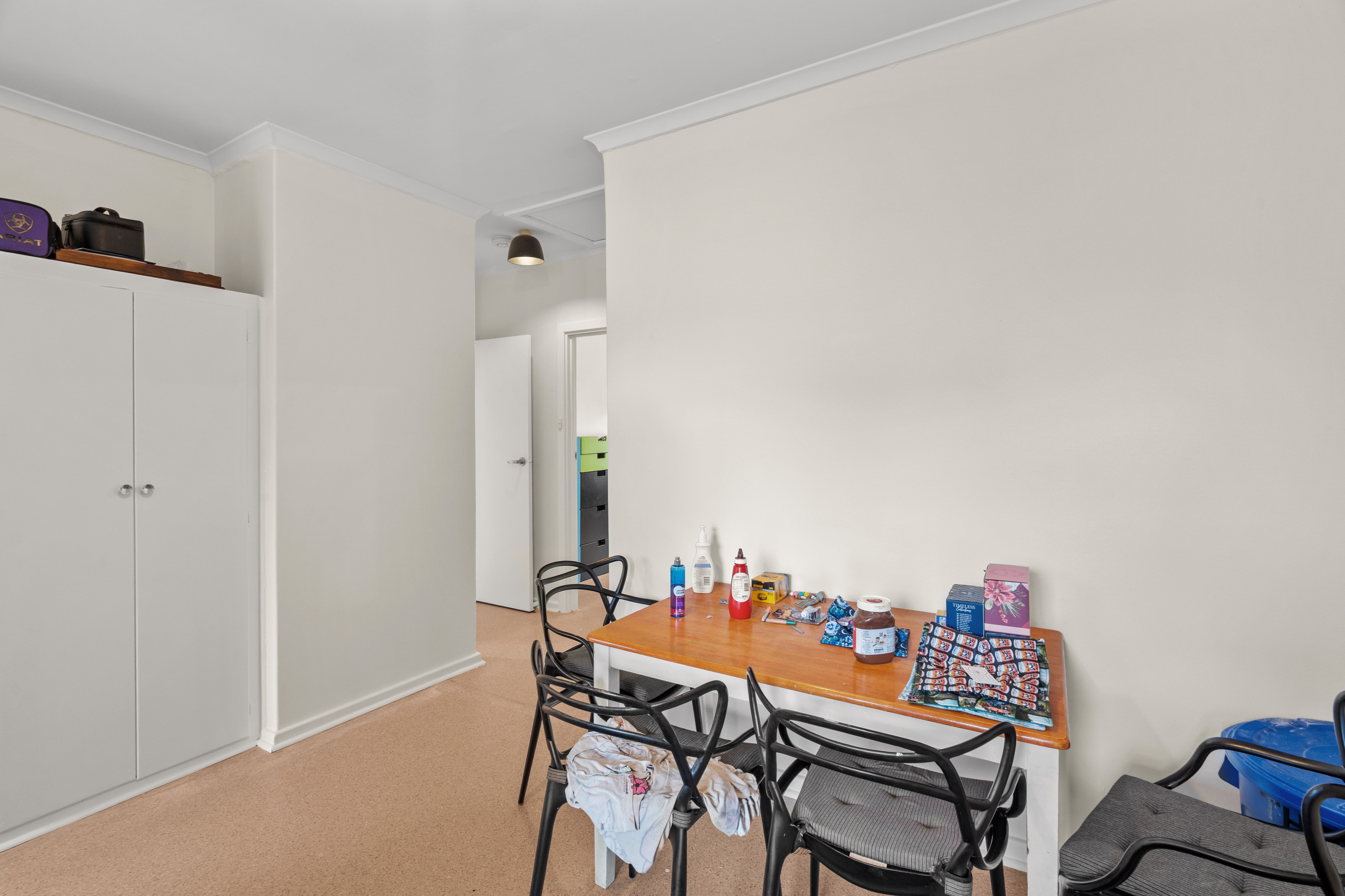 16 Melbury Street — photo 9 of 13