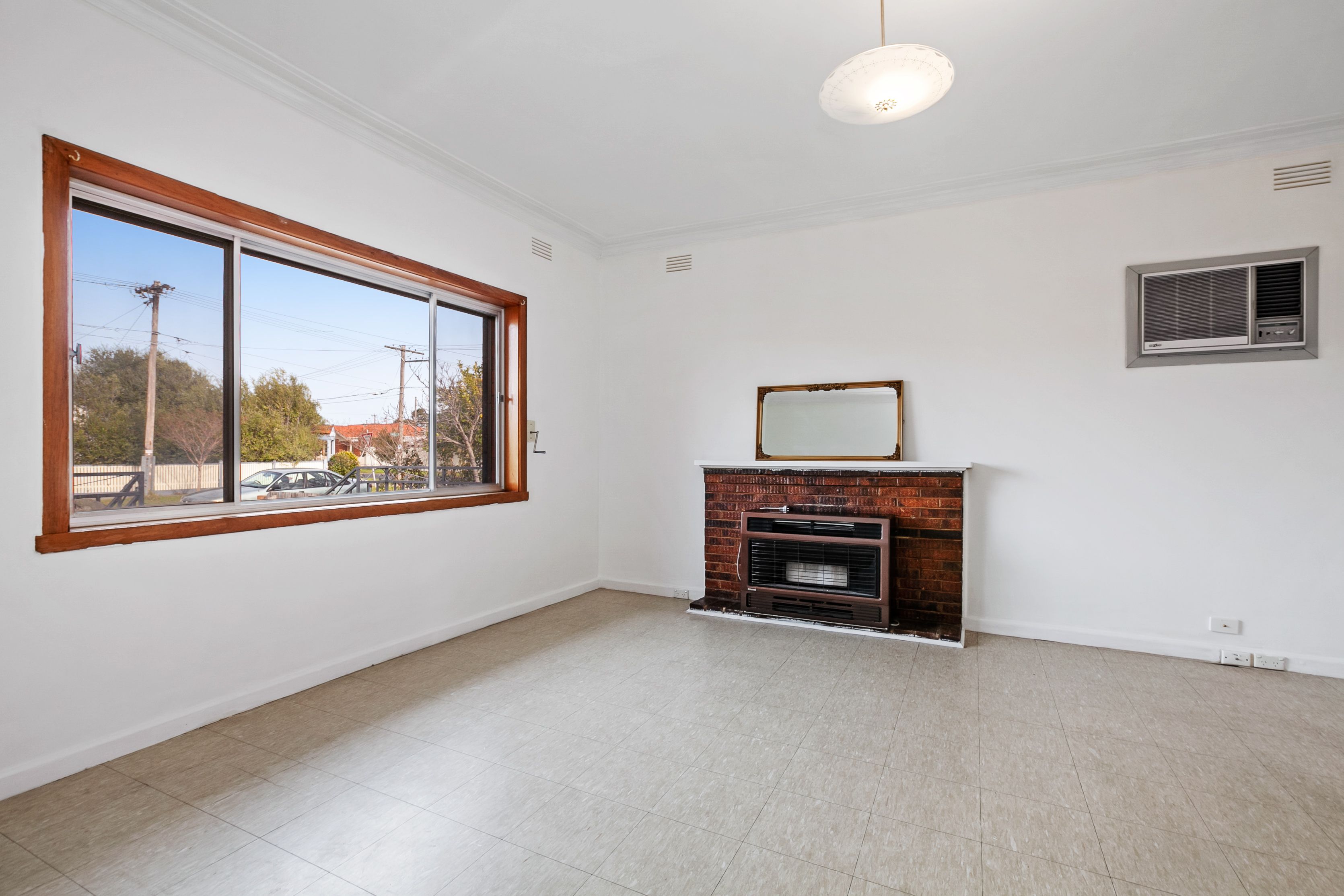 32 Arundel Avenue, Reservoir, VIC 3073