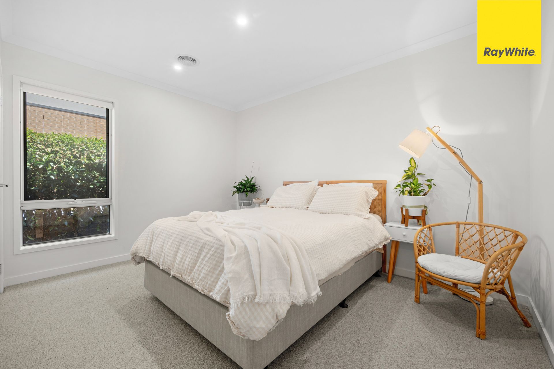 22 Doolans Street — photo 16 of 27
