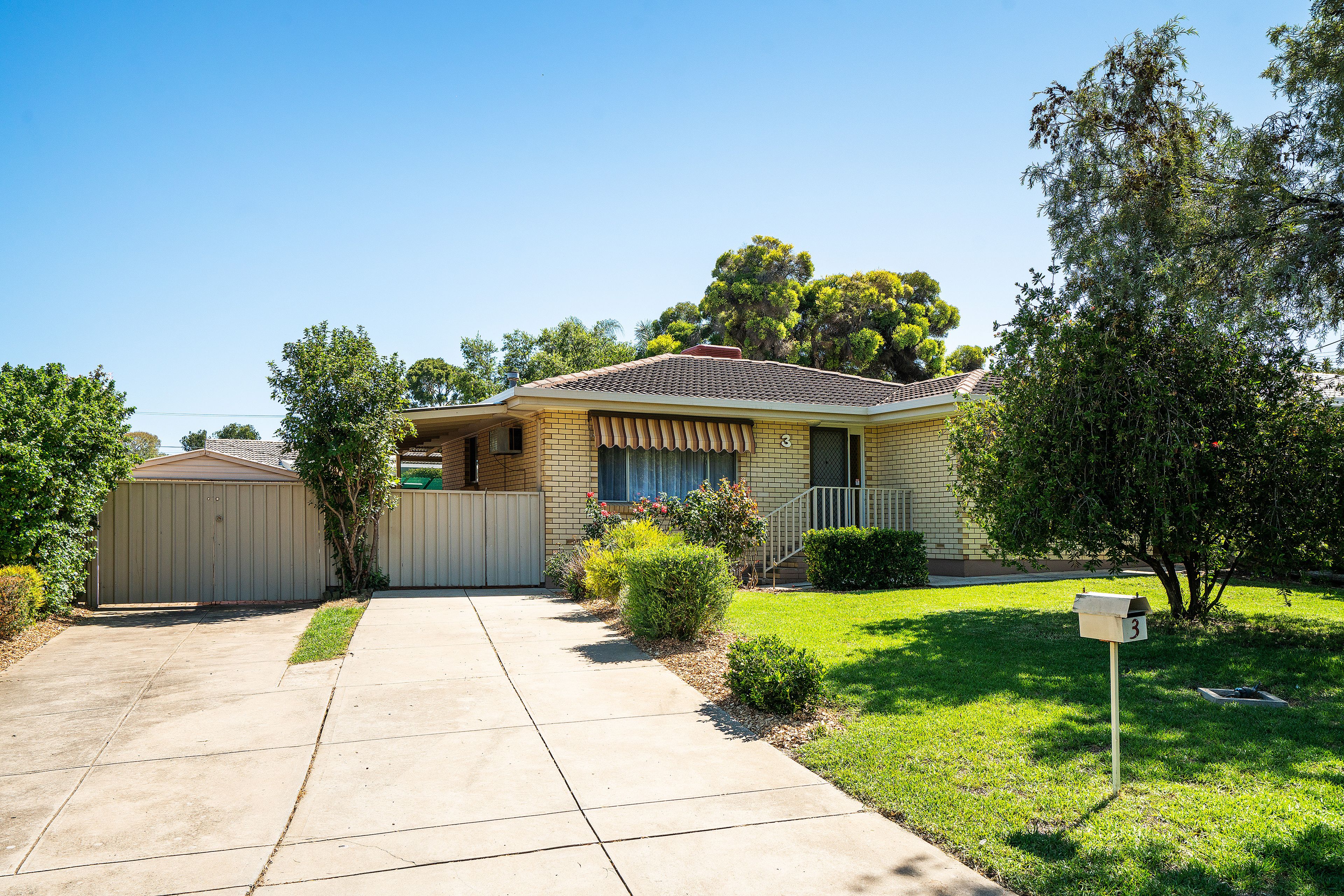 3 Merbien Avenue, Hope Valley SA 5090