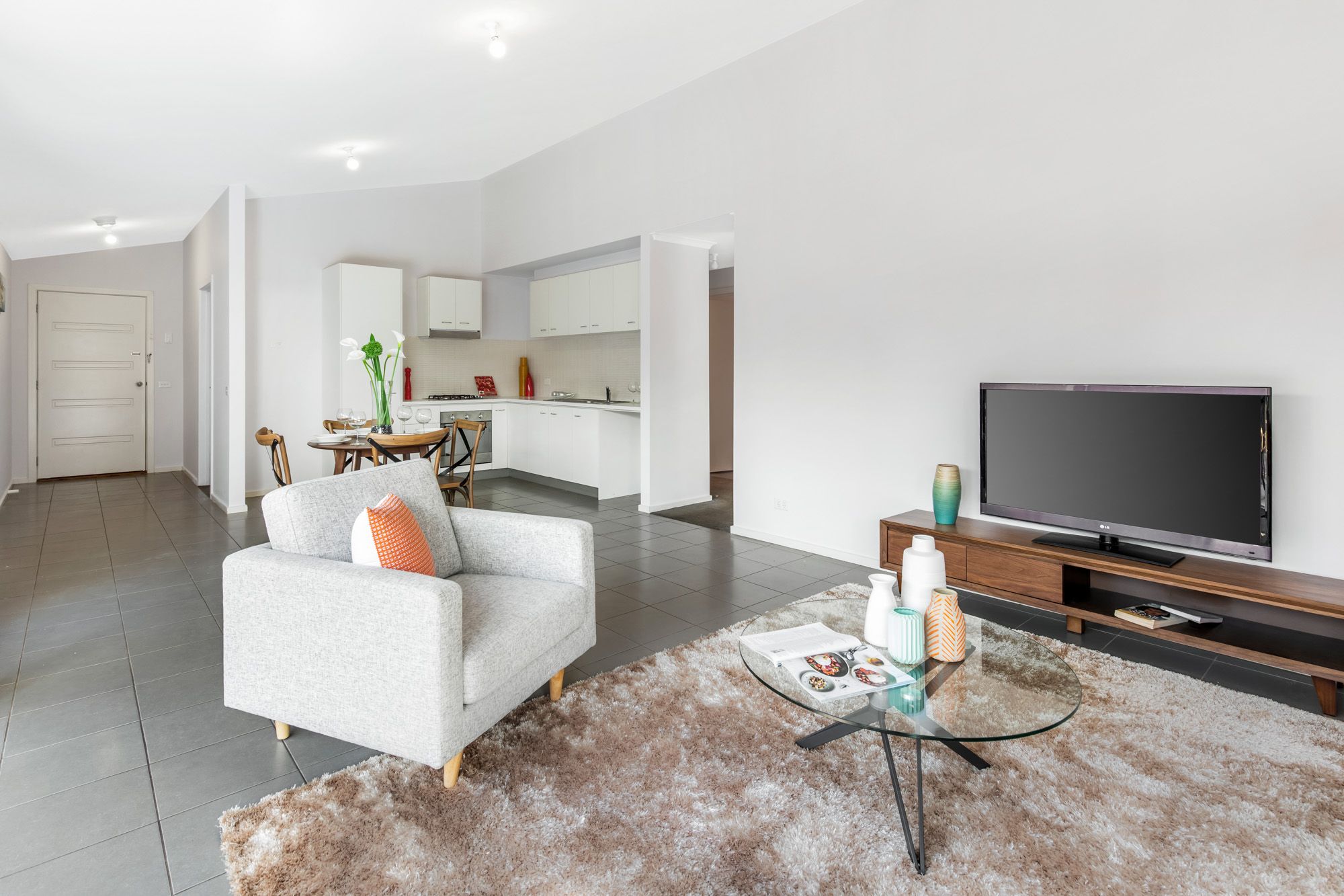 9 Weavers Street, MANOR LAKES, VIC 3024