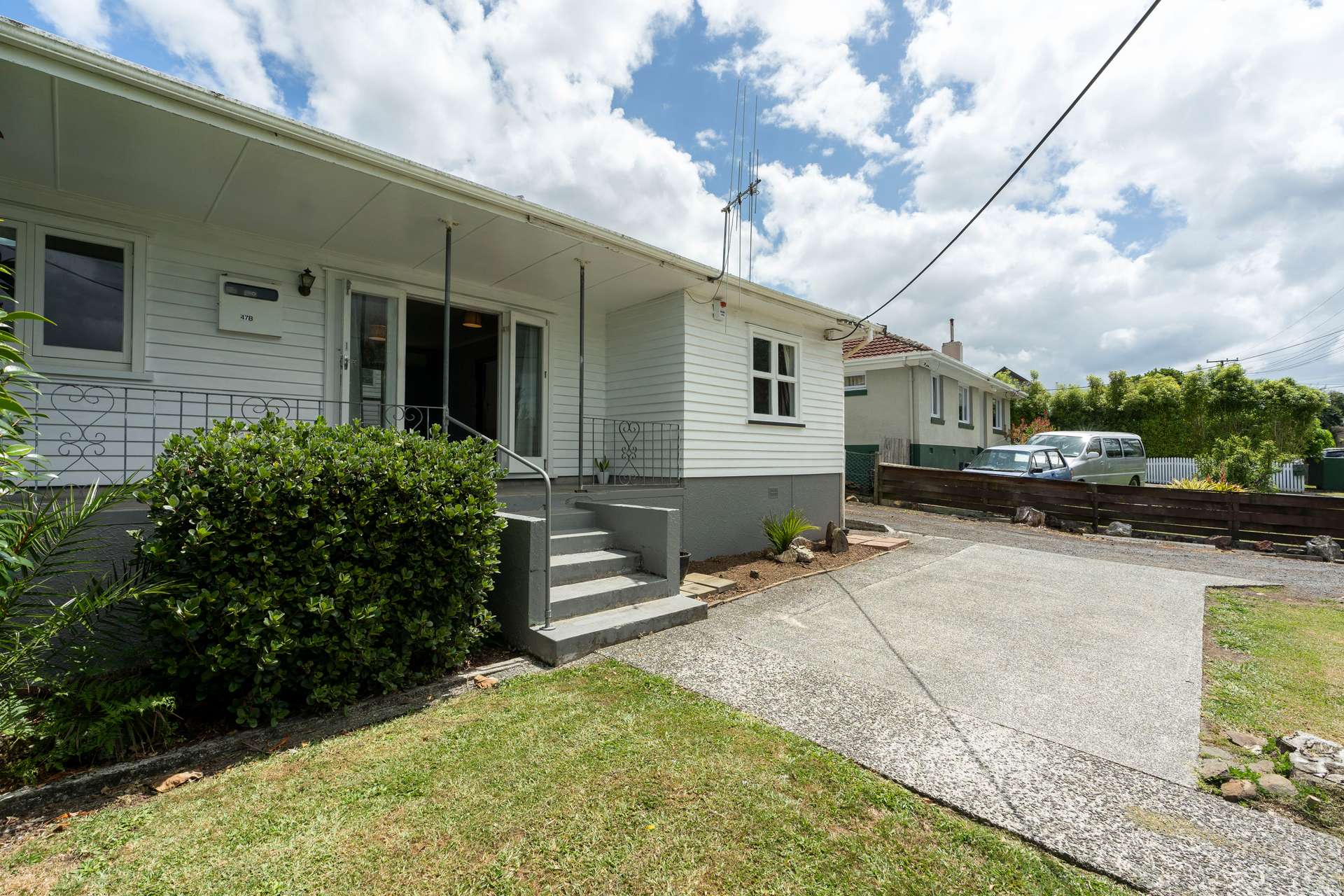 47B Keyte Street photo 8