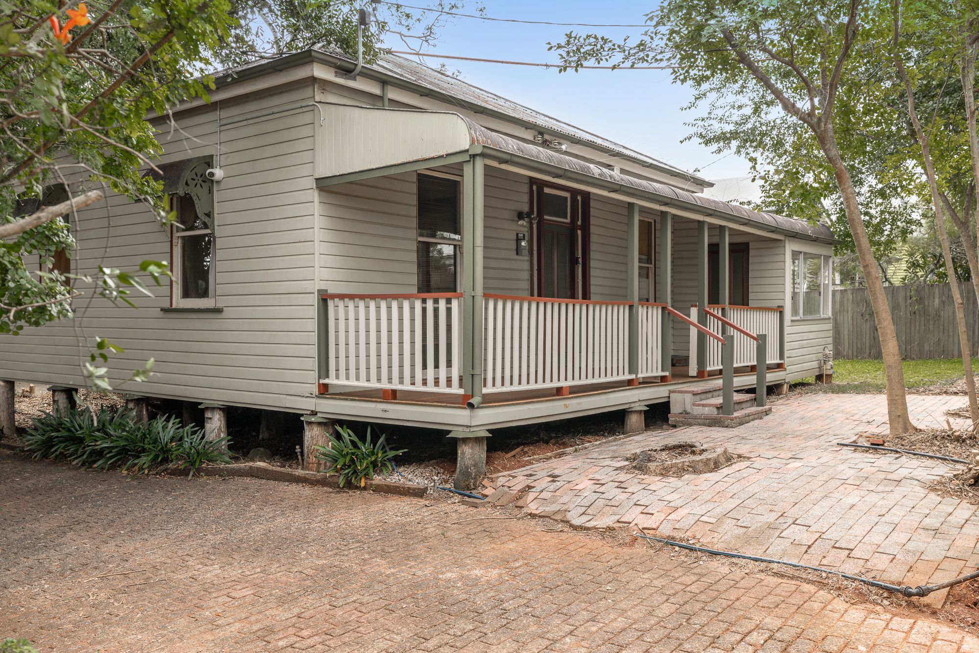 77 Hume Street, North Toowoomba, QLD 4350