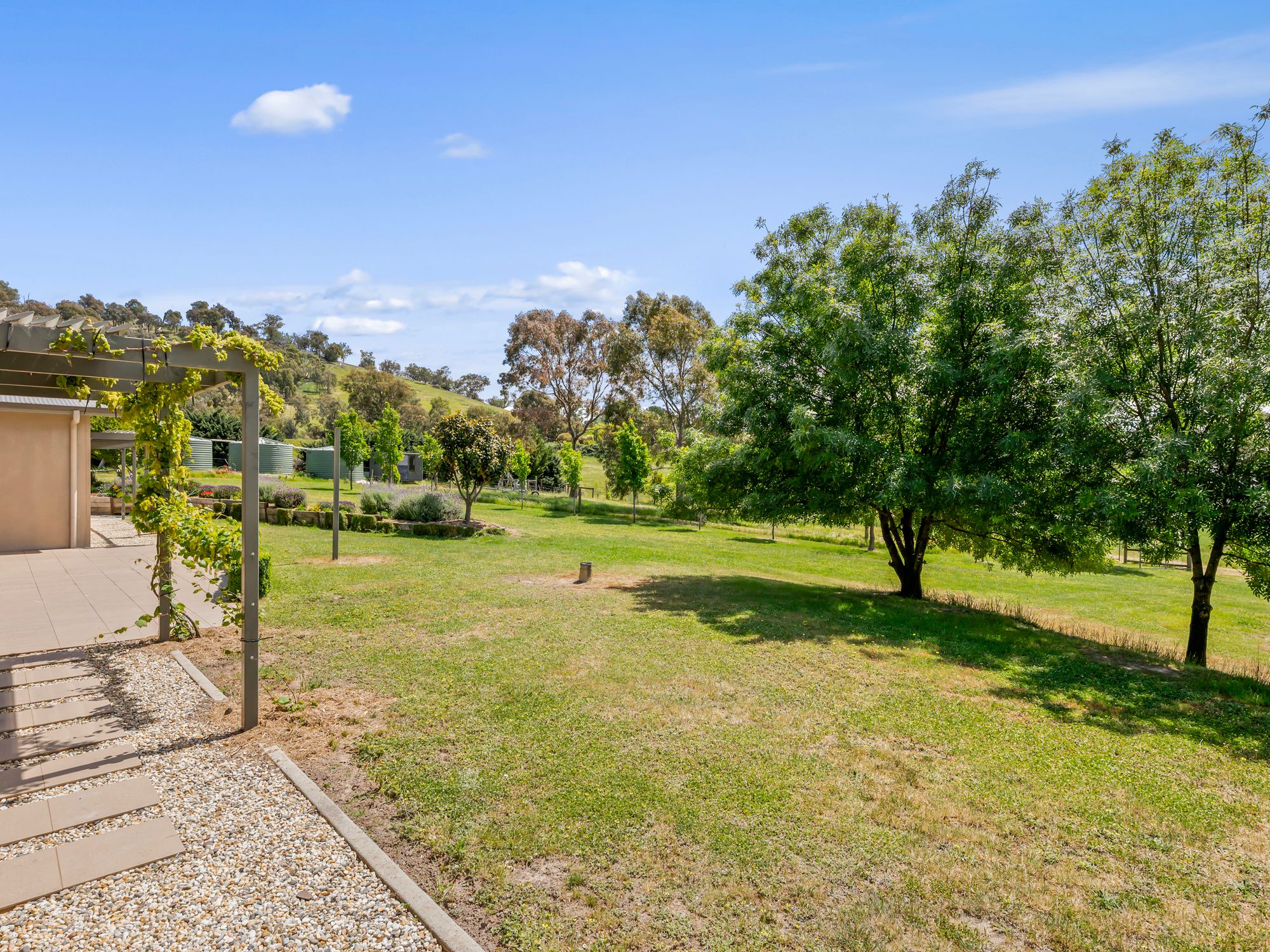 32 Larkin Road — photo 13 of 15