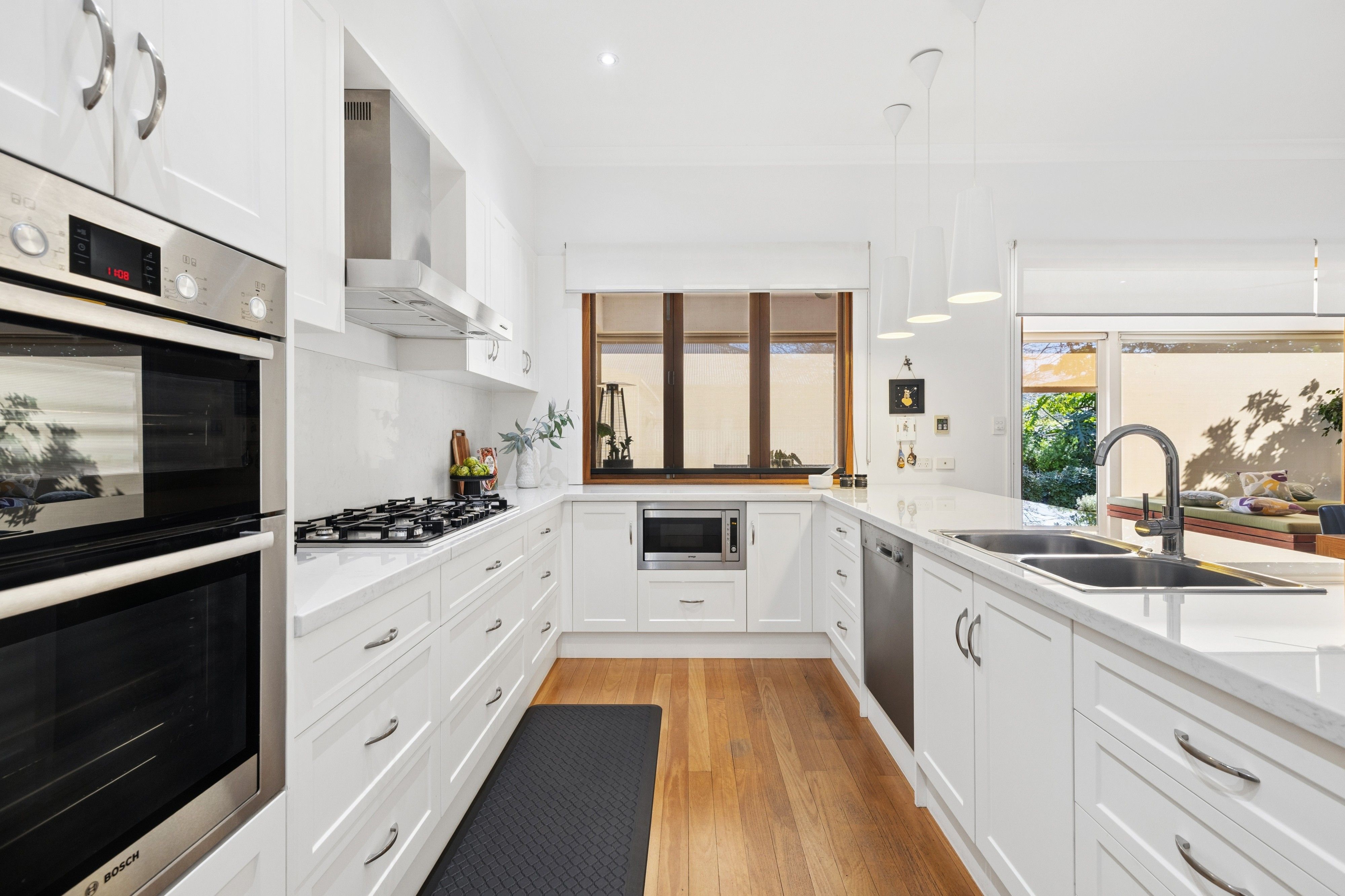 11 Brougham Place — photo 8 of 30